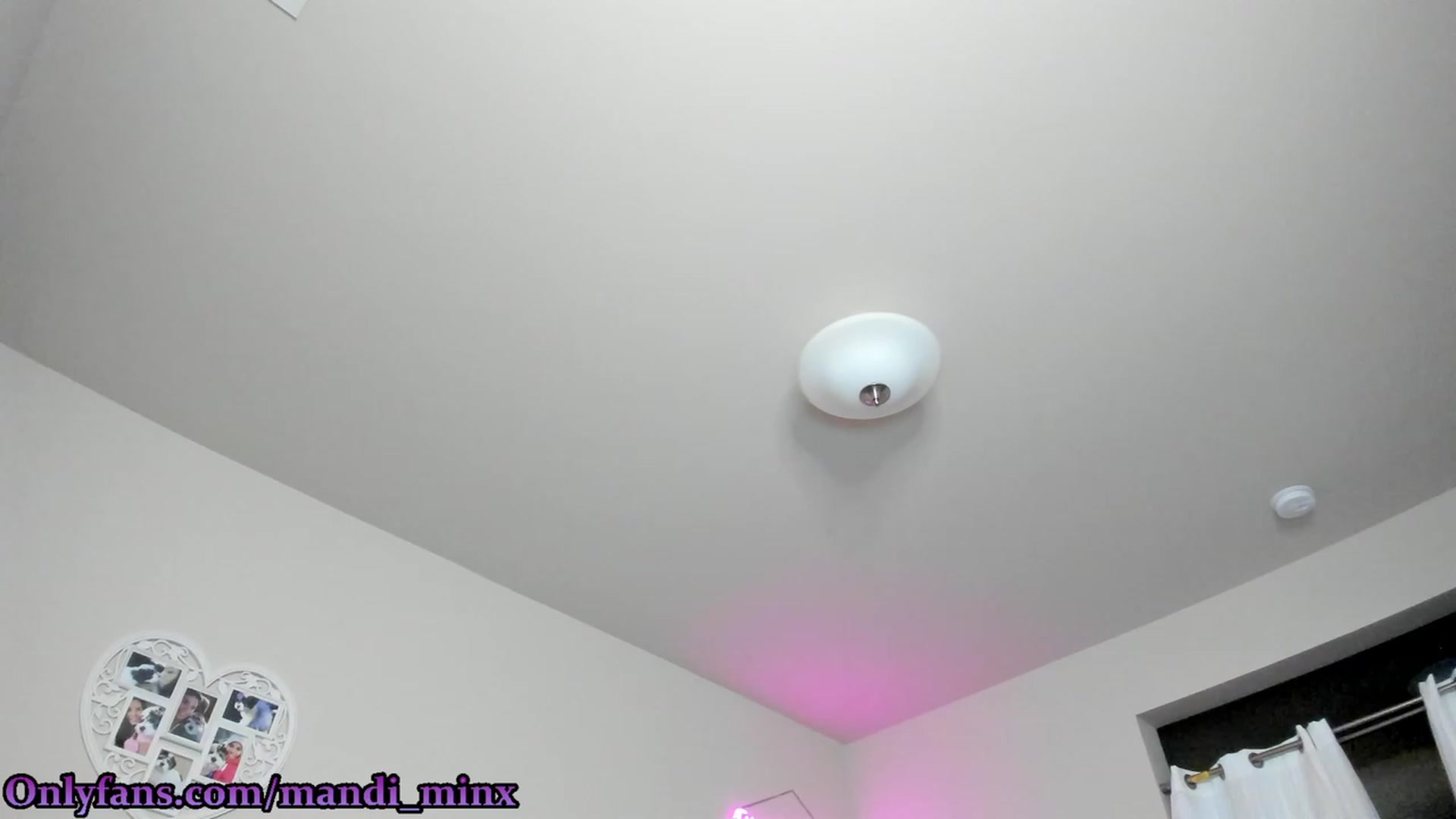 Gallery image thumbnail from MsSweet_Tits's myfreecams stream on, 05/25/2023, 05:33 image 14 of 20