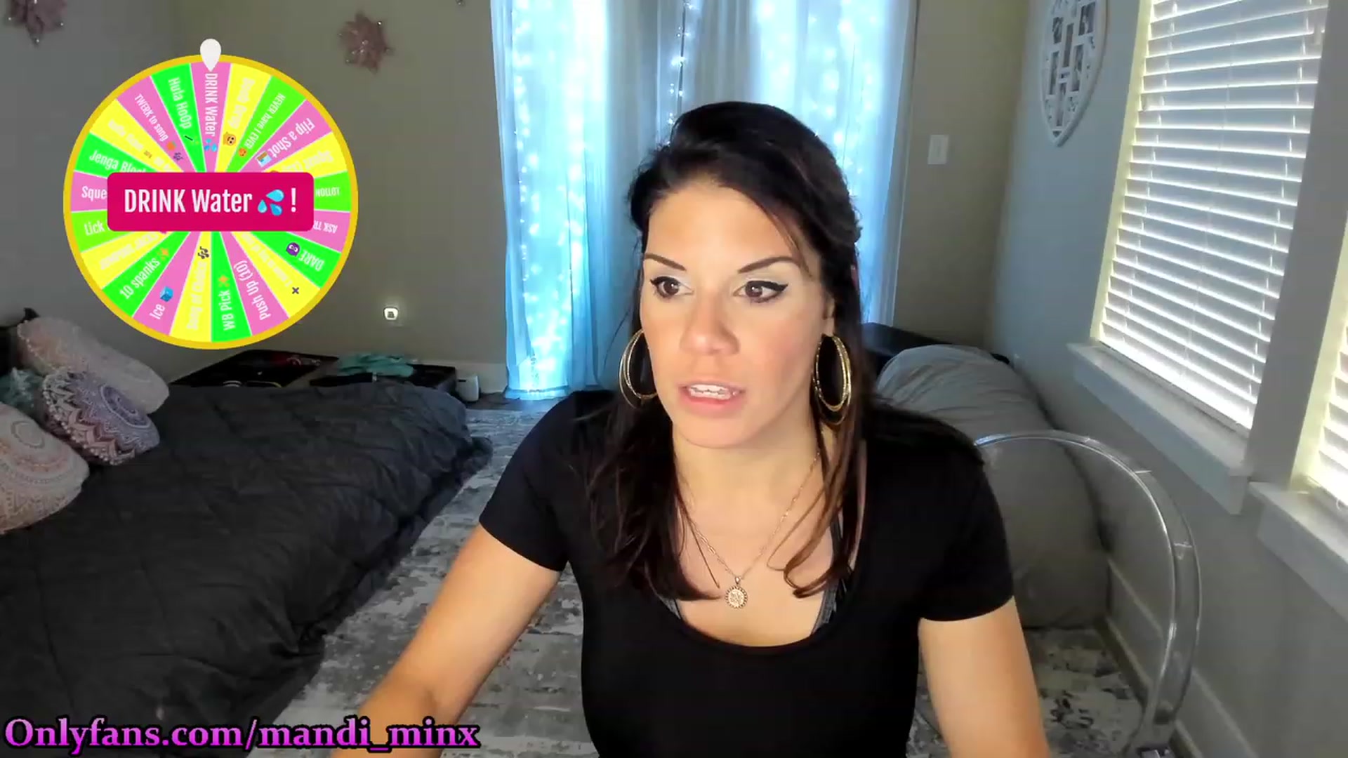 Gallery image thumbnail from MsSweet_Tits's myfreecams stream on, 07/13/2023, 02:23 image 16 of 20