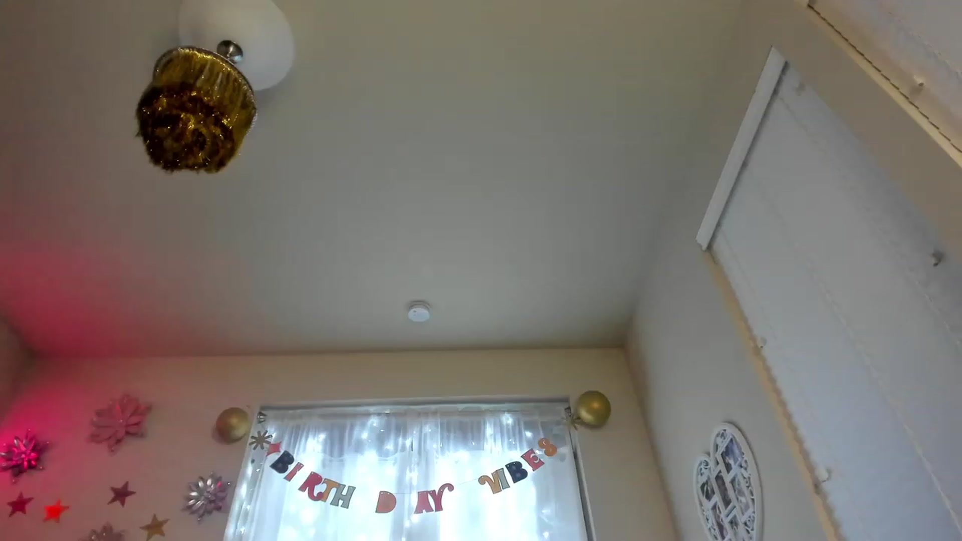 Gallery image thumbnail from MsSweet_Tits's myfreecams stream on, 08/01/2023, 05:36 image 14 of 20