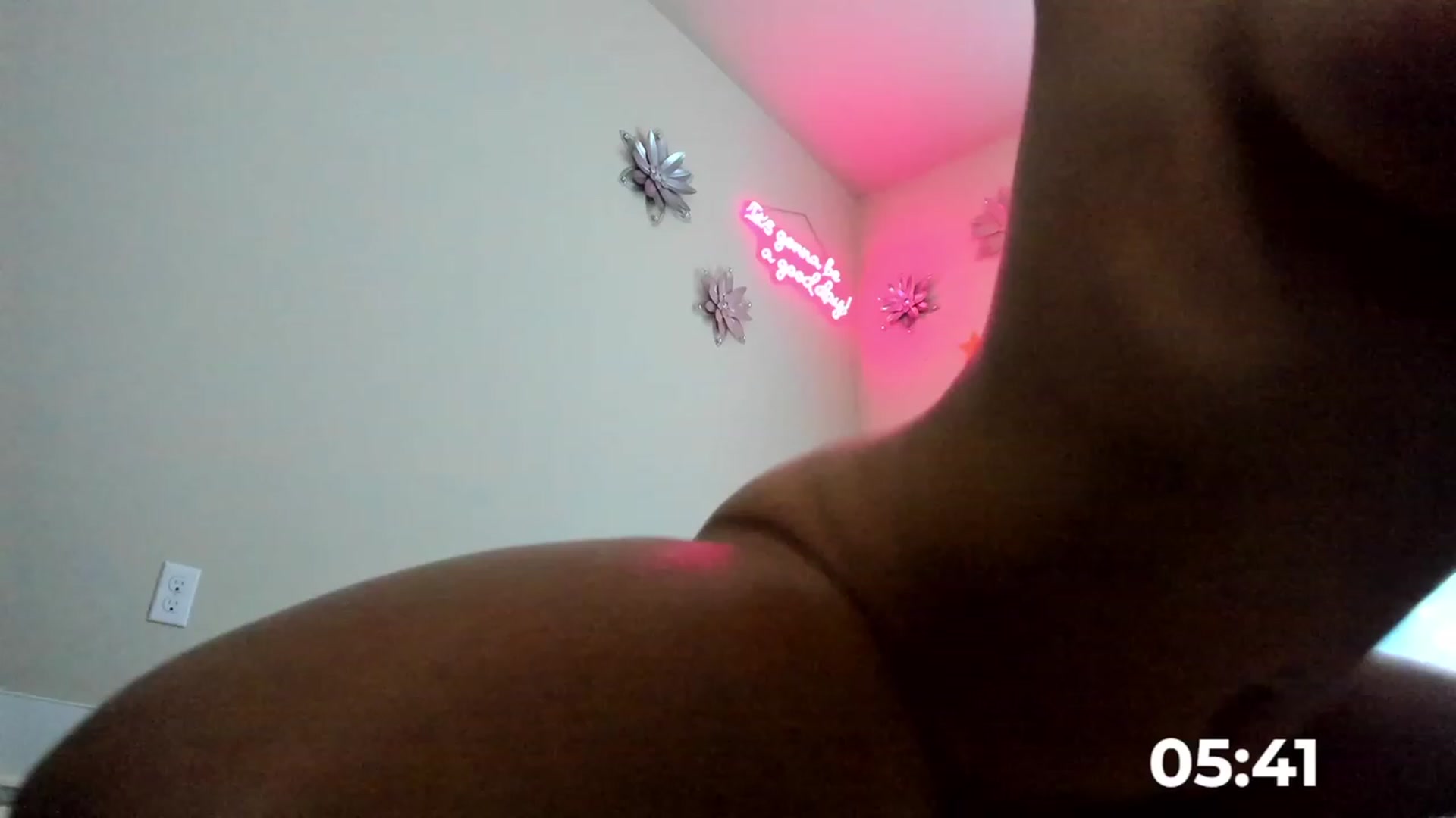 Gallery image thumbnail from MsSweet_Tits's myfreecams stream on, 08/07/2023, 04:33 image 3 of 20