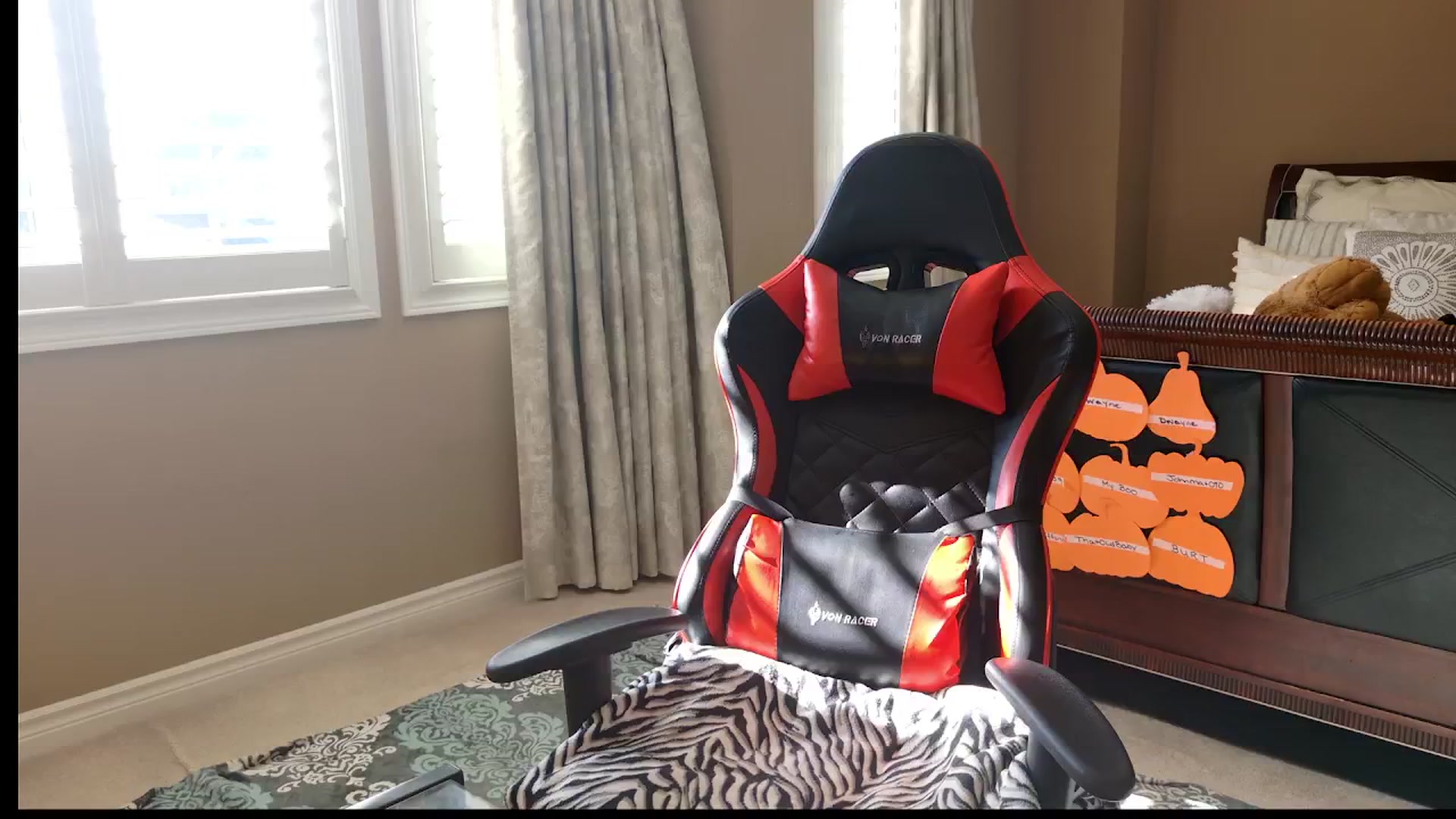 Gallery image thumbnail from MsWet9yrCamin's myfreecams stream on, 10/05/2024, 20:36 image 7 of 20