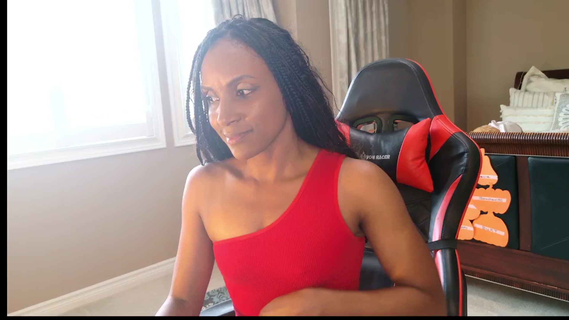 Gallery image thumbnail from MsWet9yrCamin's myfreecams stream on, 10/06/2024, 17:04 image 16 of 20