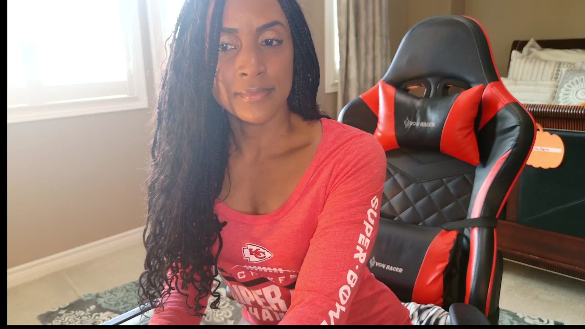 Gallery image thumbnail from MsWet9yrCamin's myfreecams stream on, 10/07/2024, 18:02 image 17 of 20