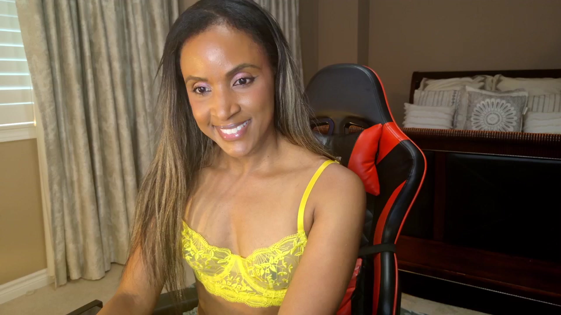 Gallery image thumbnail from MsWets10thyr's myfreecams stream on, 11/03/2025, 18:40 image 17 of 20