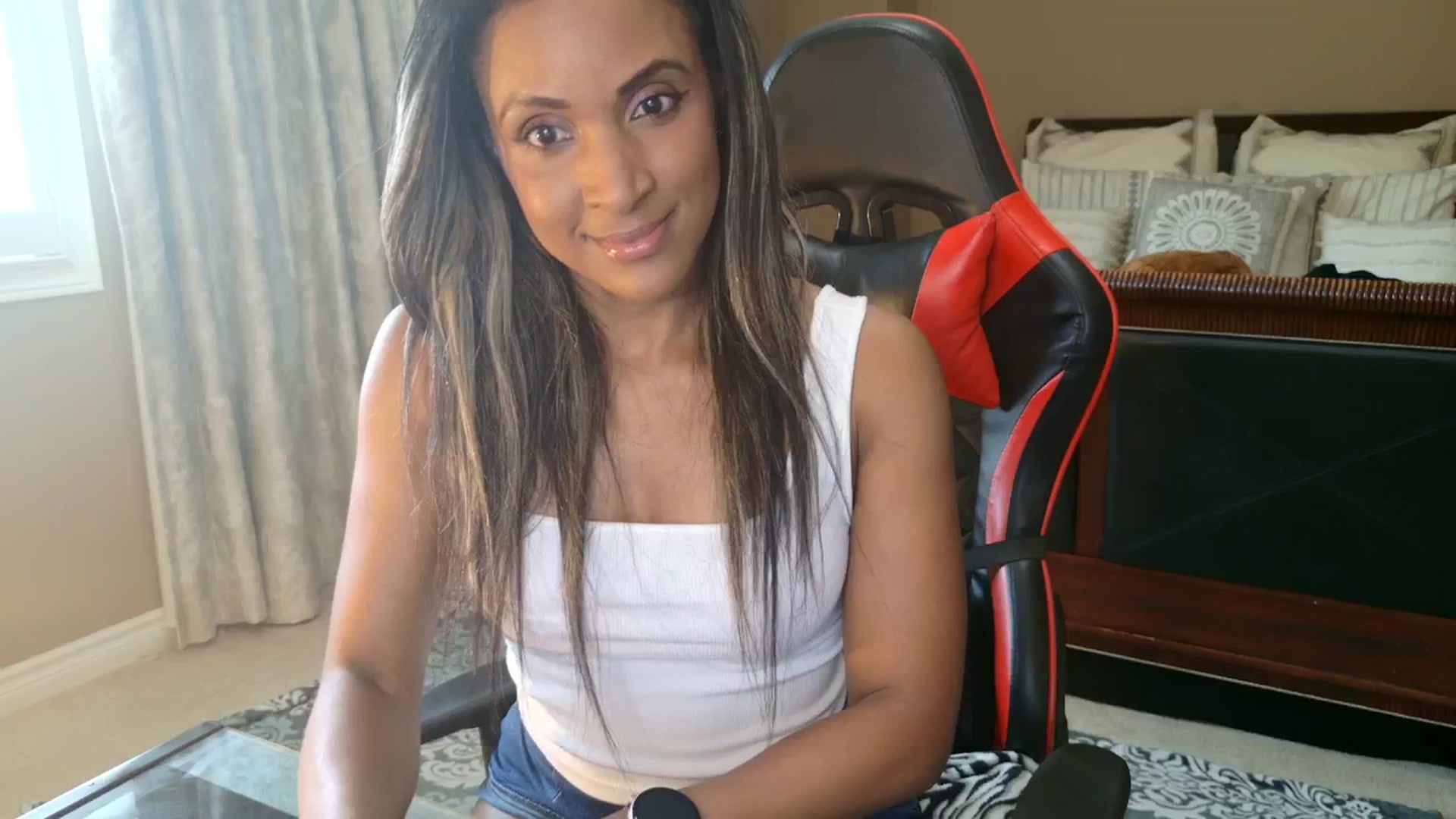 Gallery image thumbnail from MsWetsversary's myfreecams stream on, 11/17/2025, 18:44 image 1 of 20