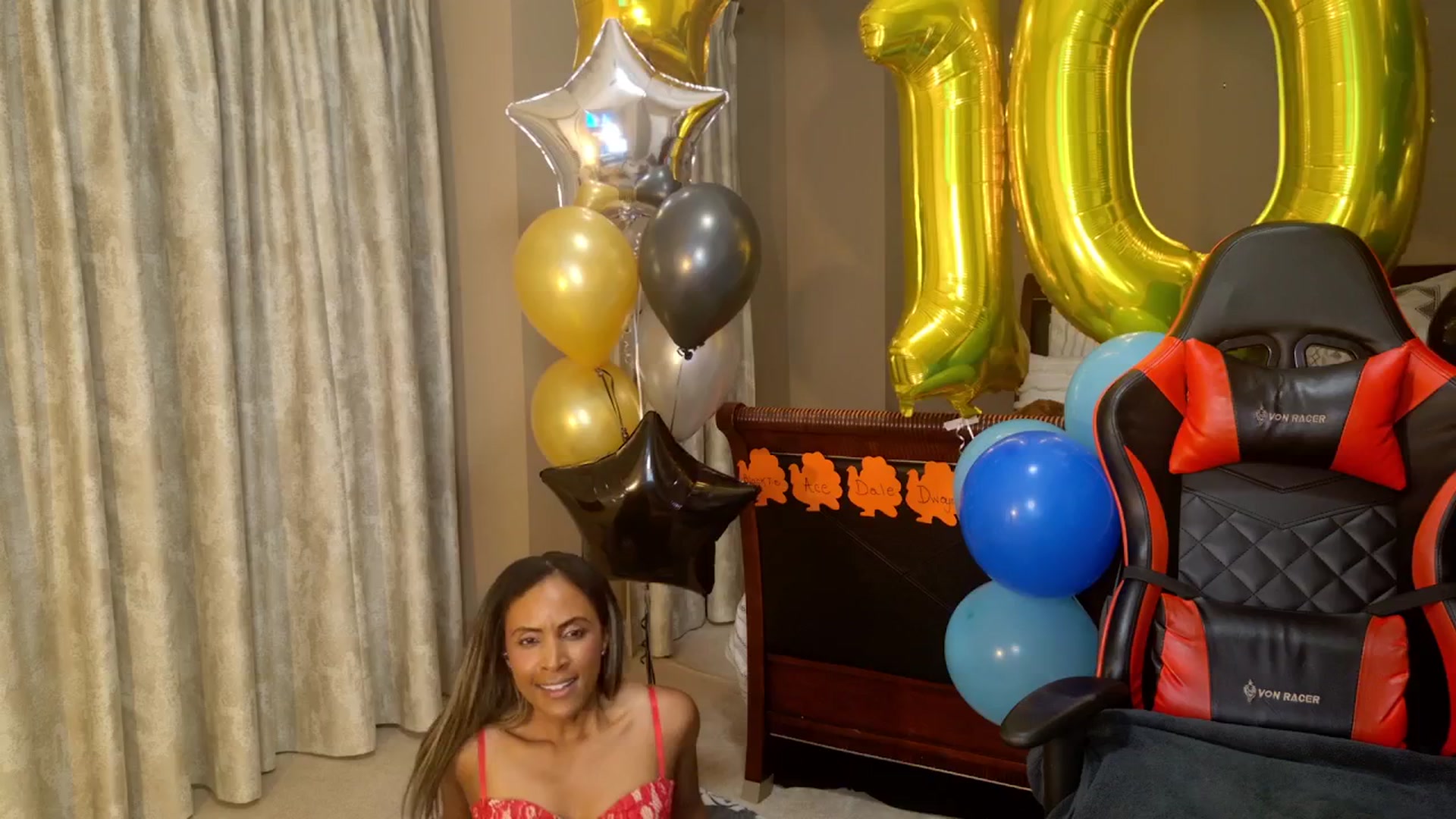 Gallery image thumbnail from MsWetsversary's myfreecams stream on, 11/23/2025, 01:53 image 17 of 20