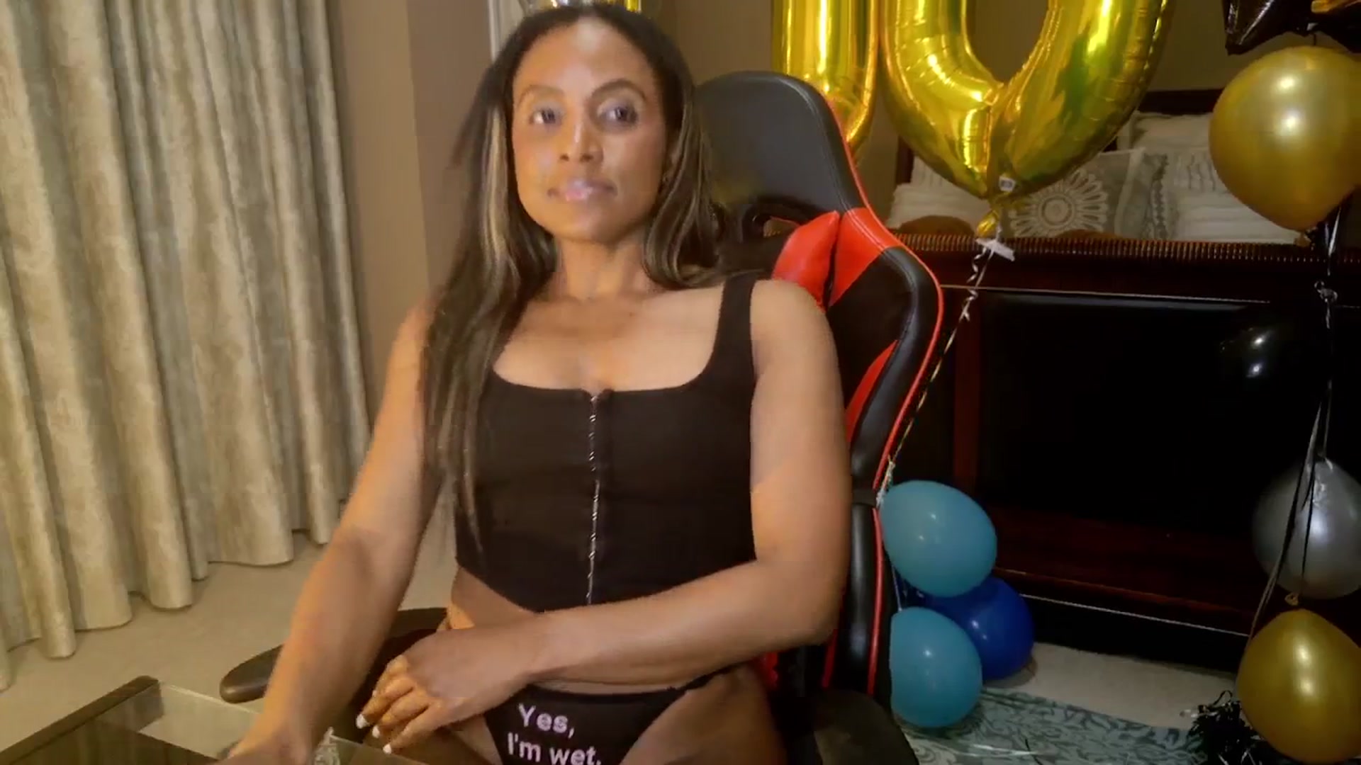 Gallery image thumbnail from MsWetsversary's myfreecams stream on, 11/26/2025, 04:28 image 8 of 20