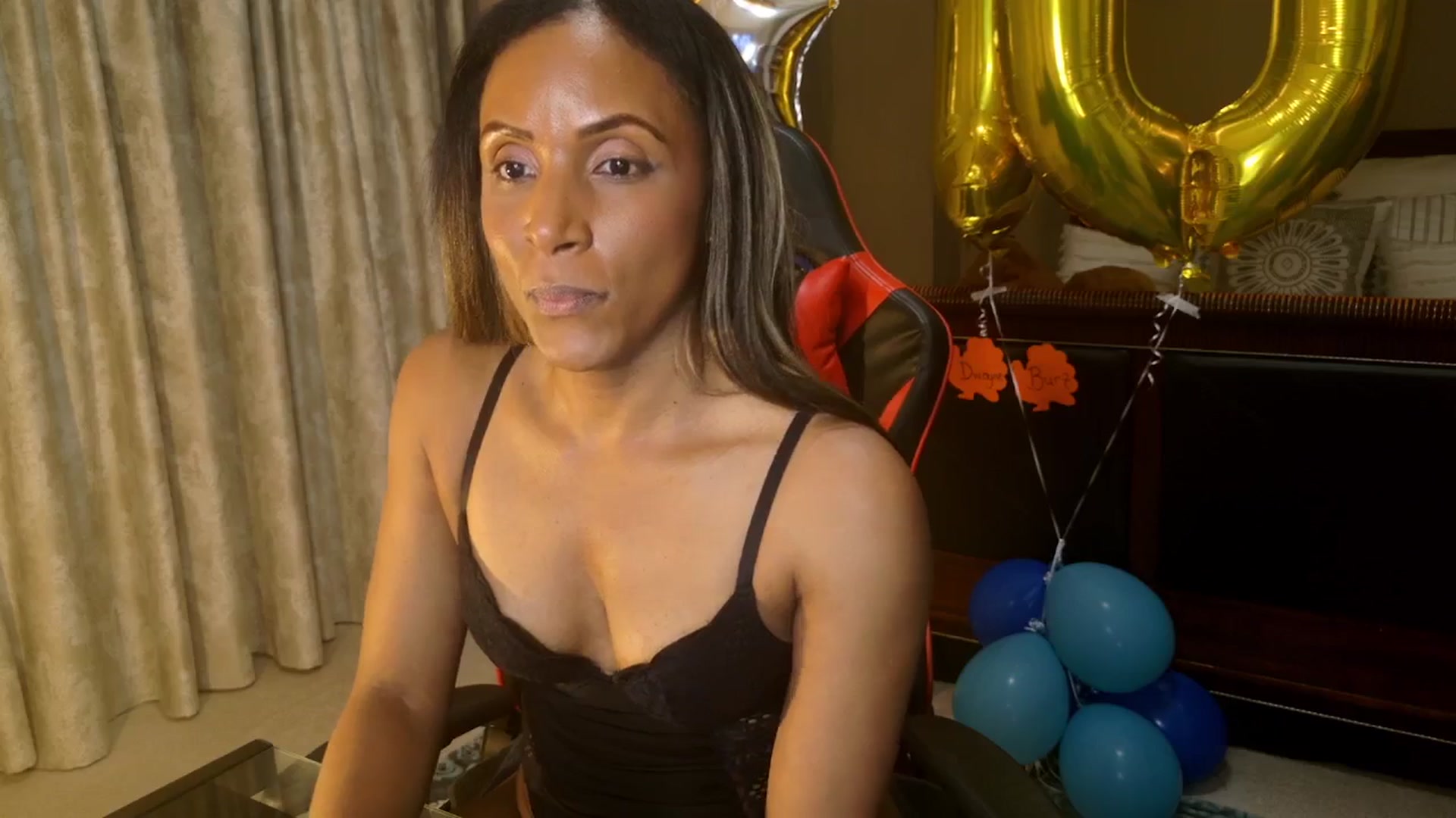 Gallery image thumbnail from MsWetsversary's myfreecams stream on, 11/27/2025, 04:09 image 18 of 20