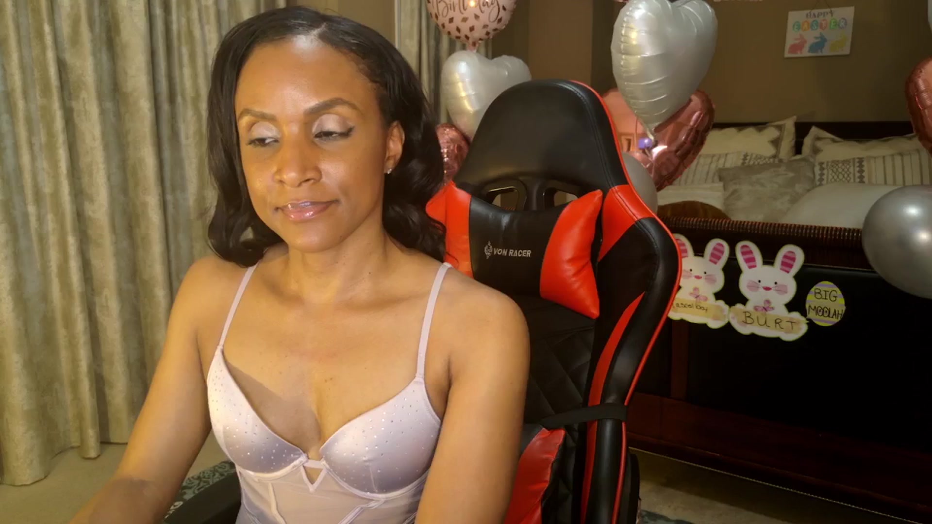 Gallery image thumbnail from MsWnWBirthday's myfreecams stream on, 04/28/2025, 03:37 image 13 of 20