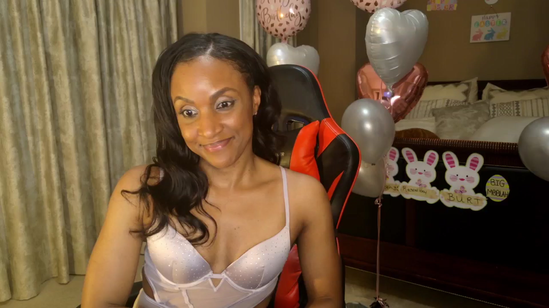 Gallery image thumbnail from MsWnWBirthday's myfreecams stream on, 04/28/2025, 03:37 image 5 of 20