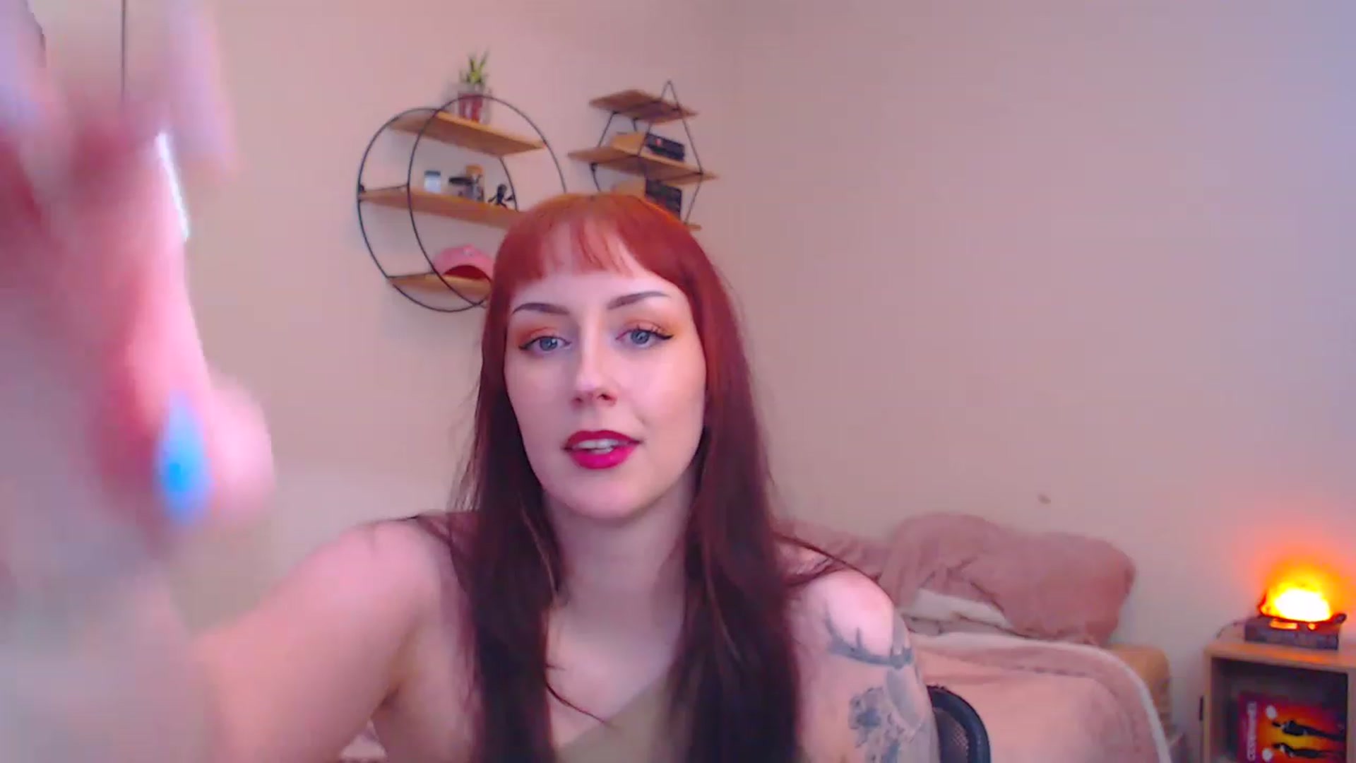 Gallery image thumbnail from MsXpertease's myfreecams stream on, 11/19/2022, 07:39 image 20 of 20