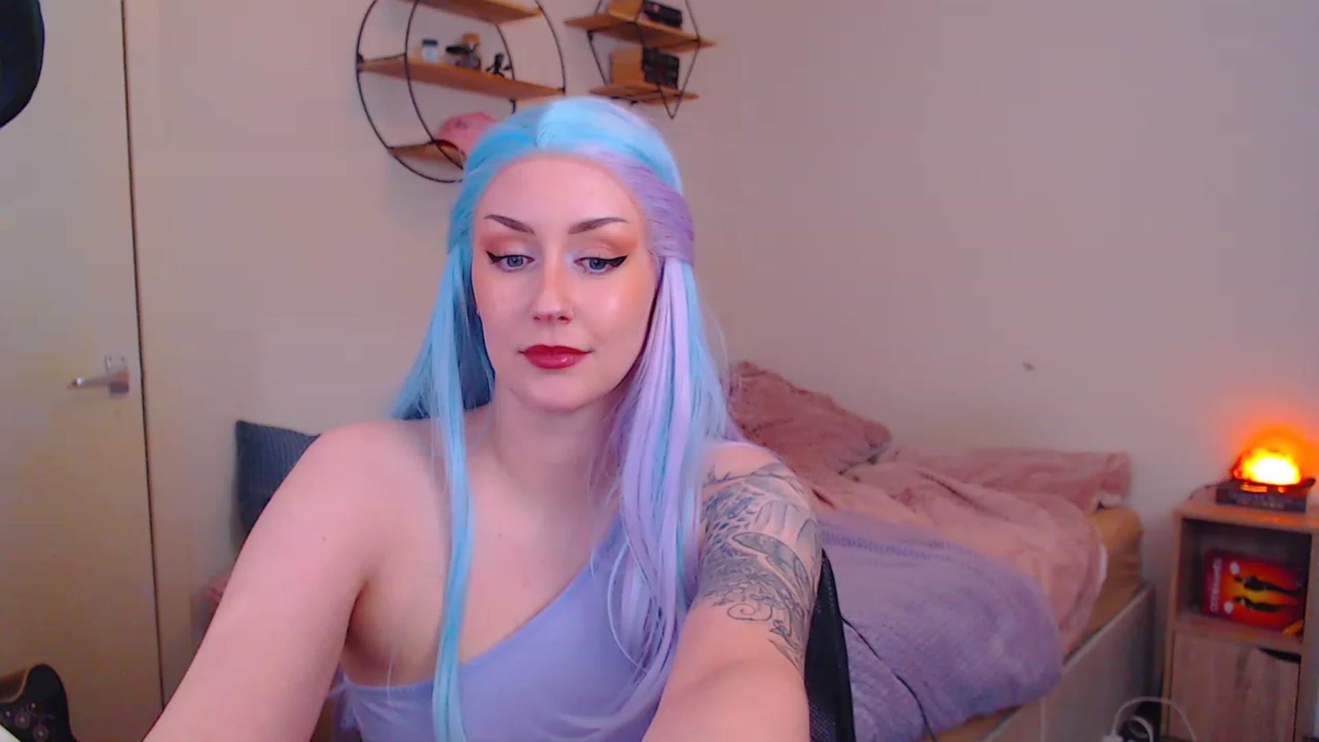 Gallery image thumbnail from MsXpertease's myfreecams stream on, 11/25/2022, 13:44 image 4 of 20