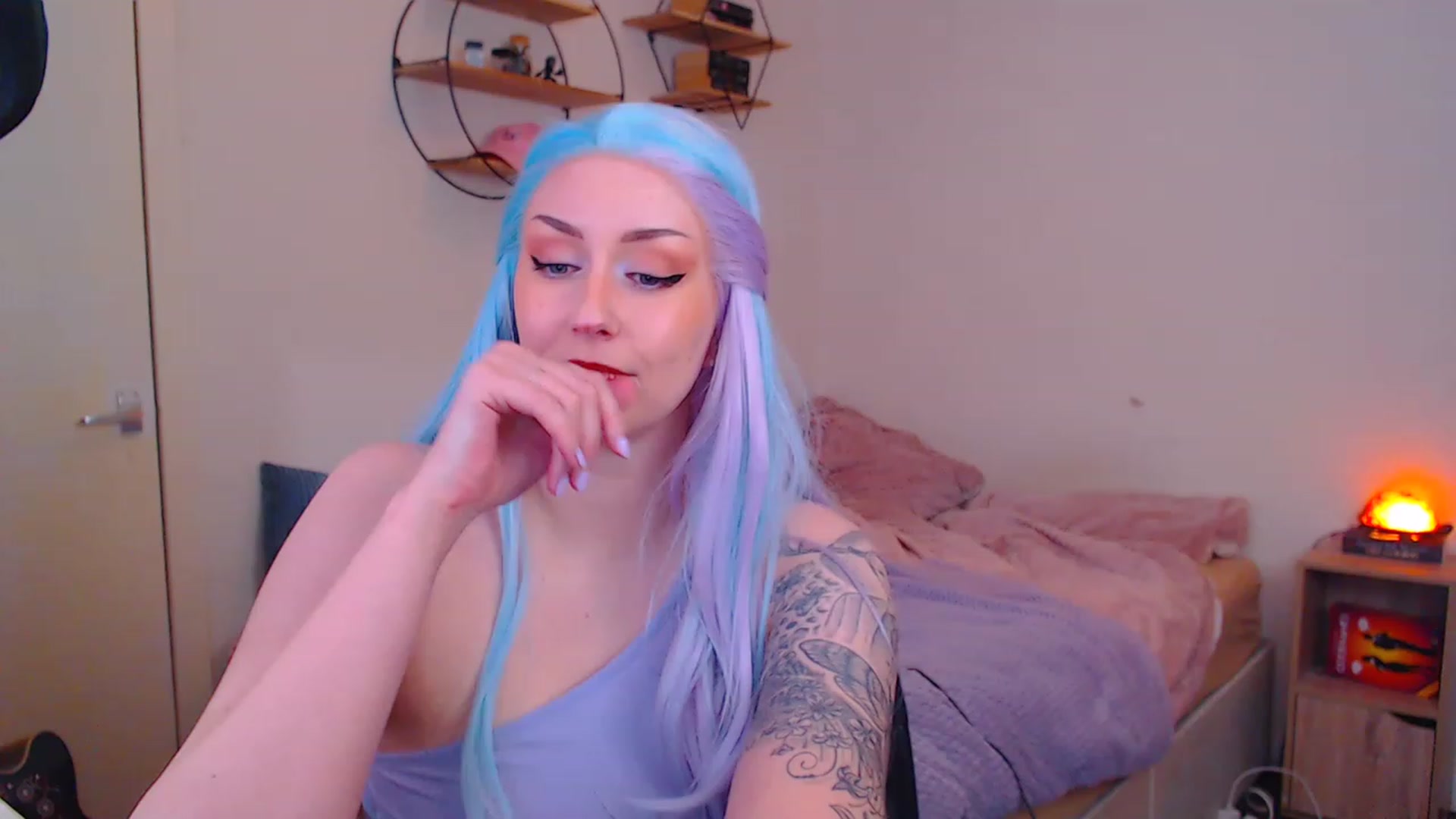 Gallery image thumbnail from MsXpertease's myfreecams stream on, 11/25/2022, 13:44 image 9 of 20