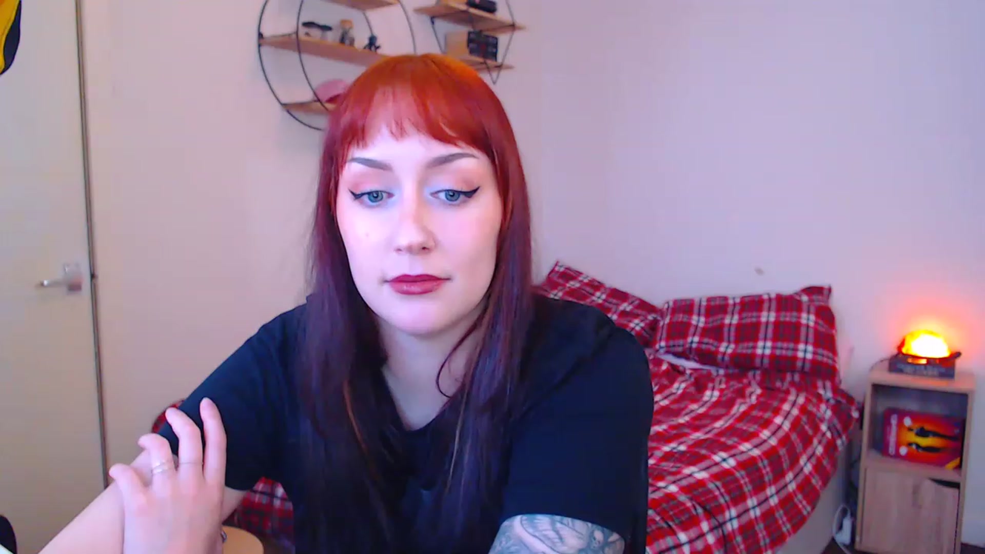 Gallery image thumbnail from MsXpertease's myfreecams stream on, 11/28/2022, 14:30 image 6 of 20