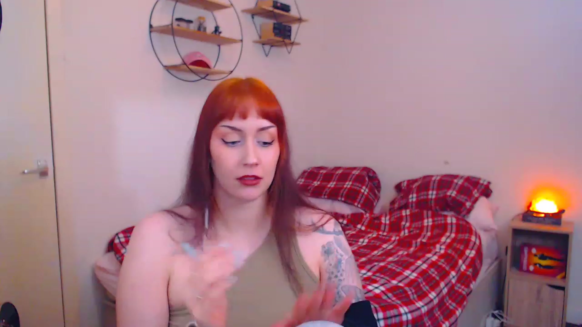 Gallery image thumbnail from MsXpertease's myfreecams stream on, 12/01/2022, 19:07 image 4 of 20