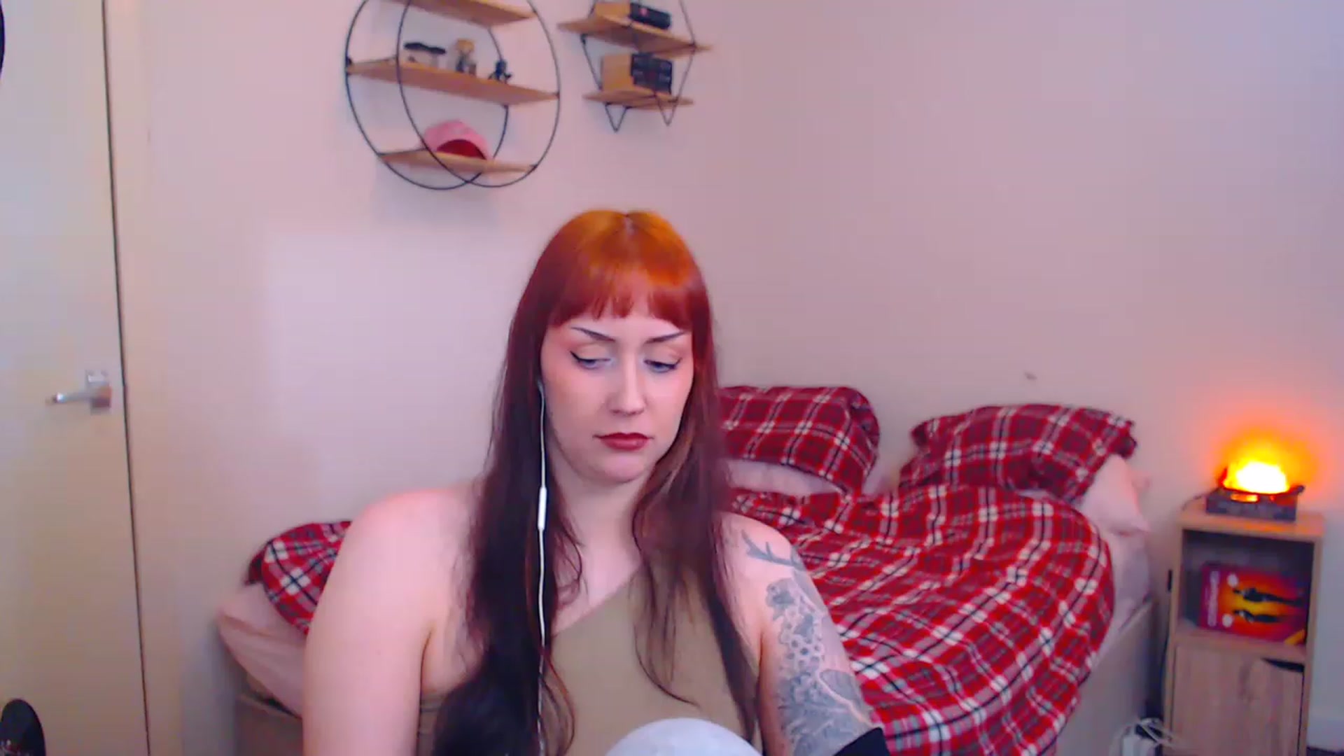 Gallery image thumbnail from MsXpertease's myfreecams stream on, 12/01/2022, 19:07 image 9 of 20