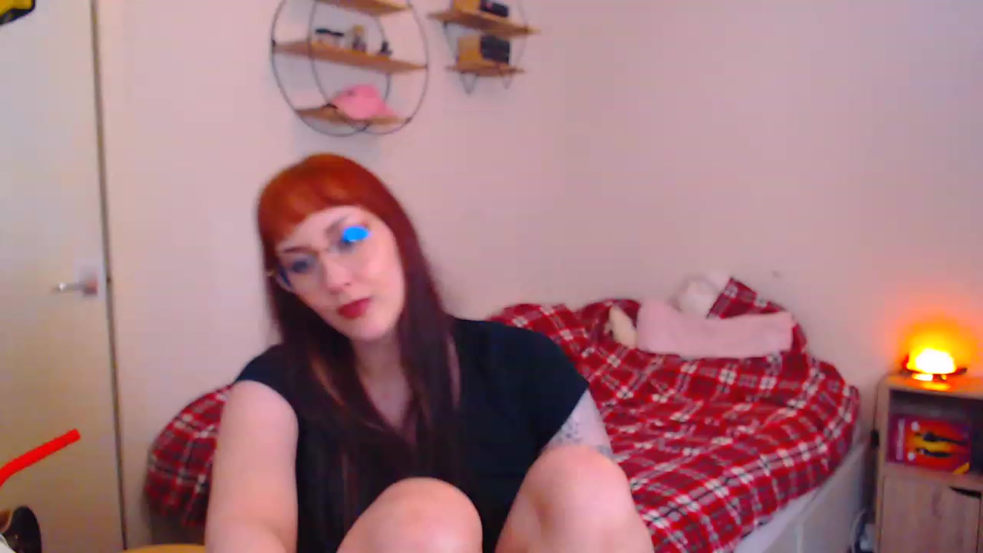 Gallery image thumbnail from MsXpertease's myfreecams stream on, 12/06/2022, 19:56 image 16 of 20