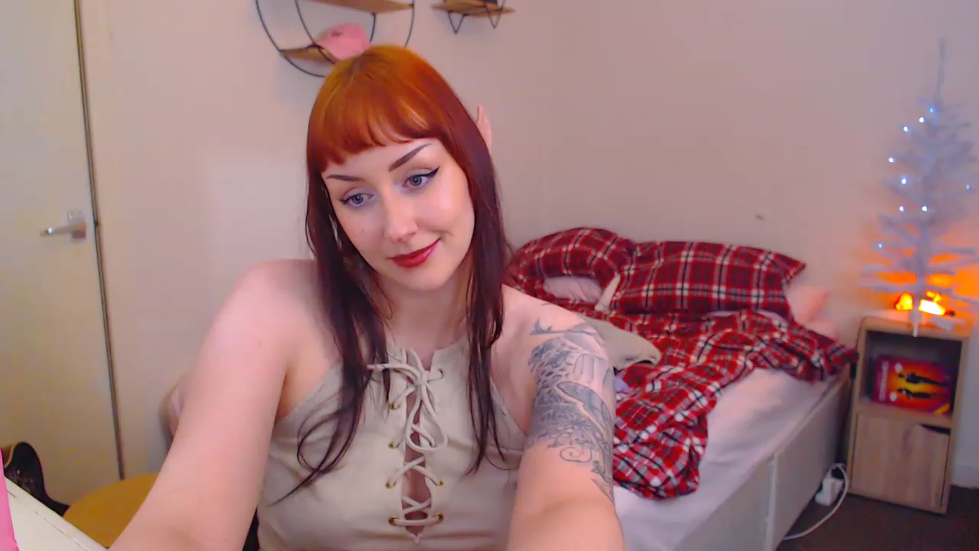 Gallery image thumbnail from MsXpertease's myfreecams stream on, 12/09/2022, 17:58 image 20 of 20