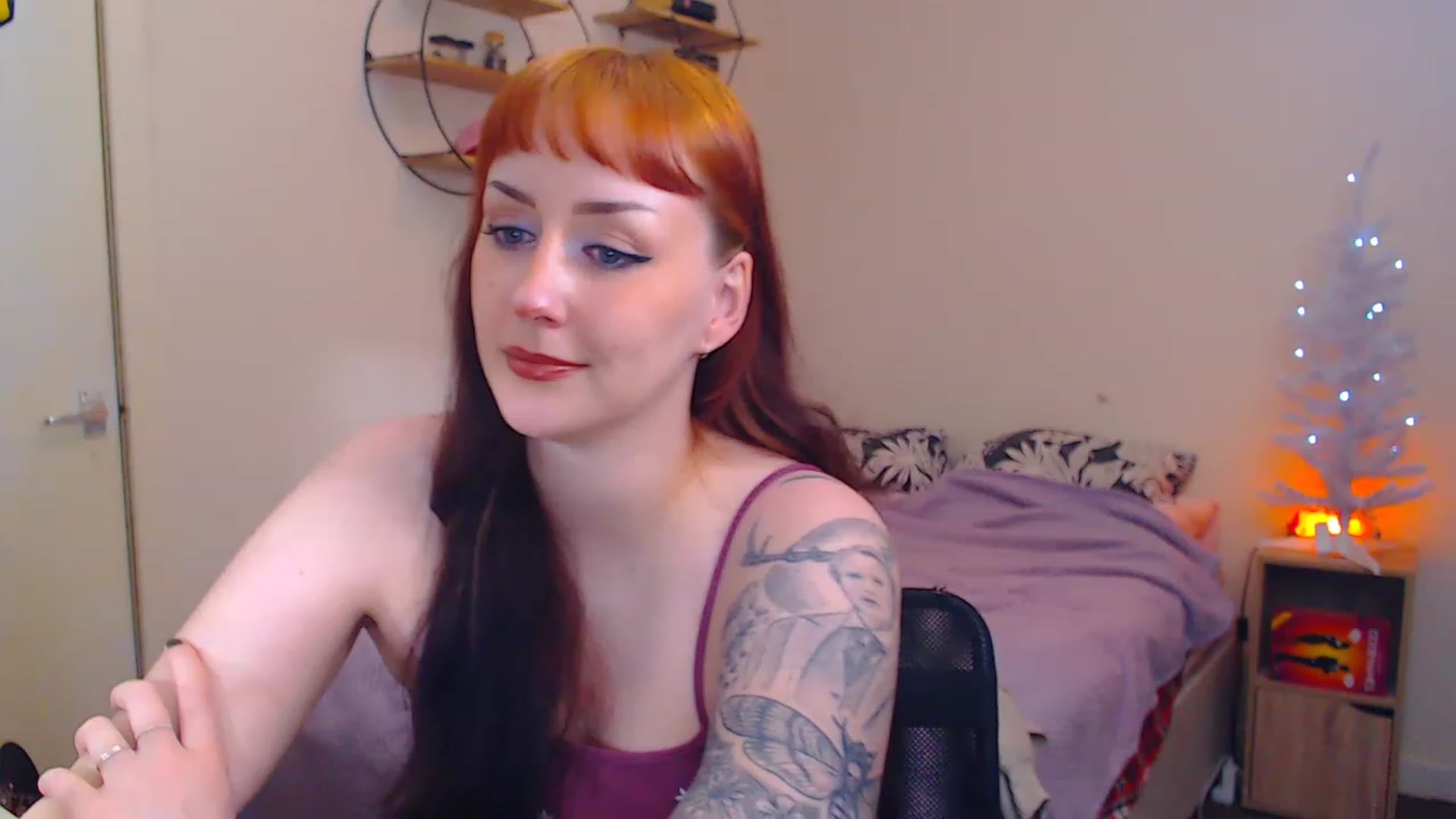 Gallery image thumbnail from MsXpertease's myfreecams stream on, 12/28/2022, 15:07 image 9 of 20