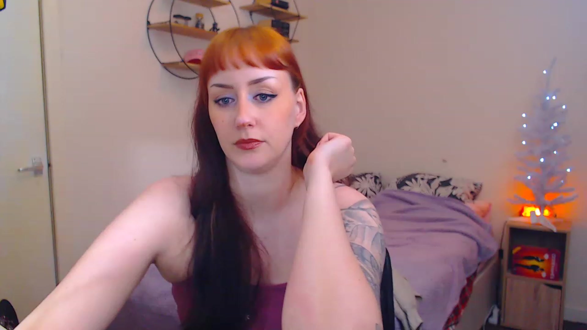 Gallery image thumbnail from MsXpertease's myfreecams stream on, 12/28/2022, 15:07 image 13 of 20