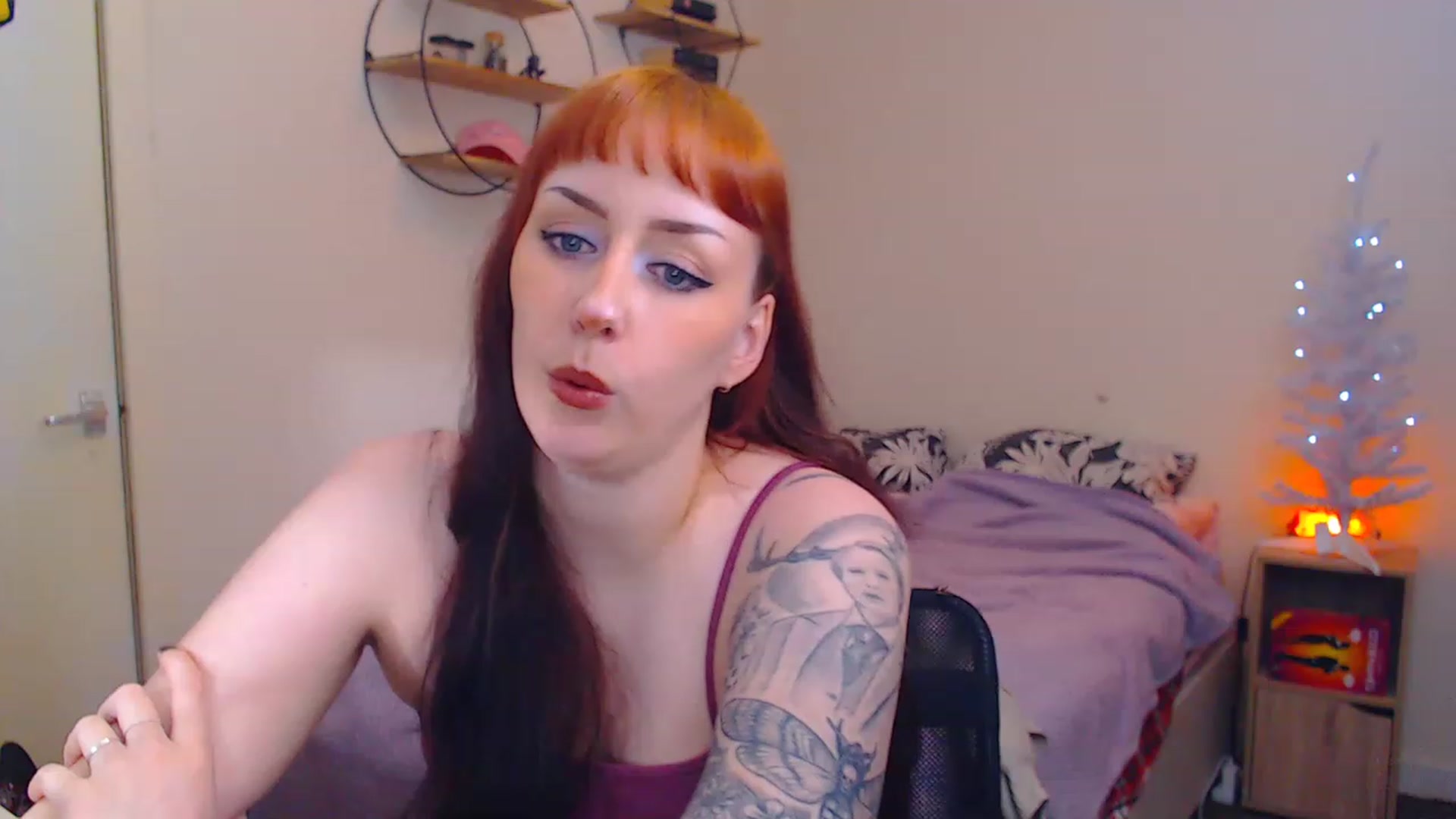 Gallery image thumbnail from MsXpertease's myfreecams stream on, 12/28/2022, 15:07 image 11 of 20