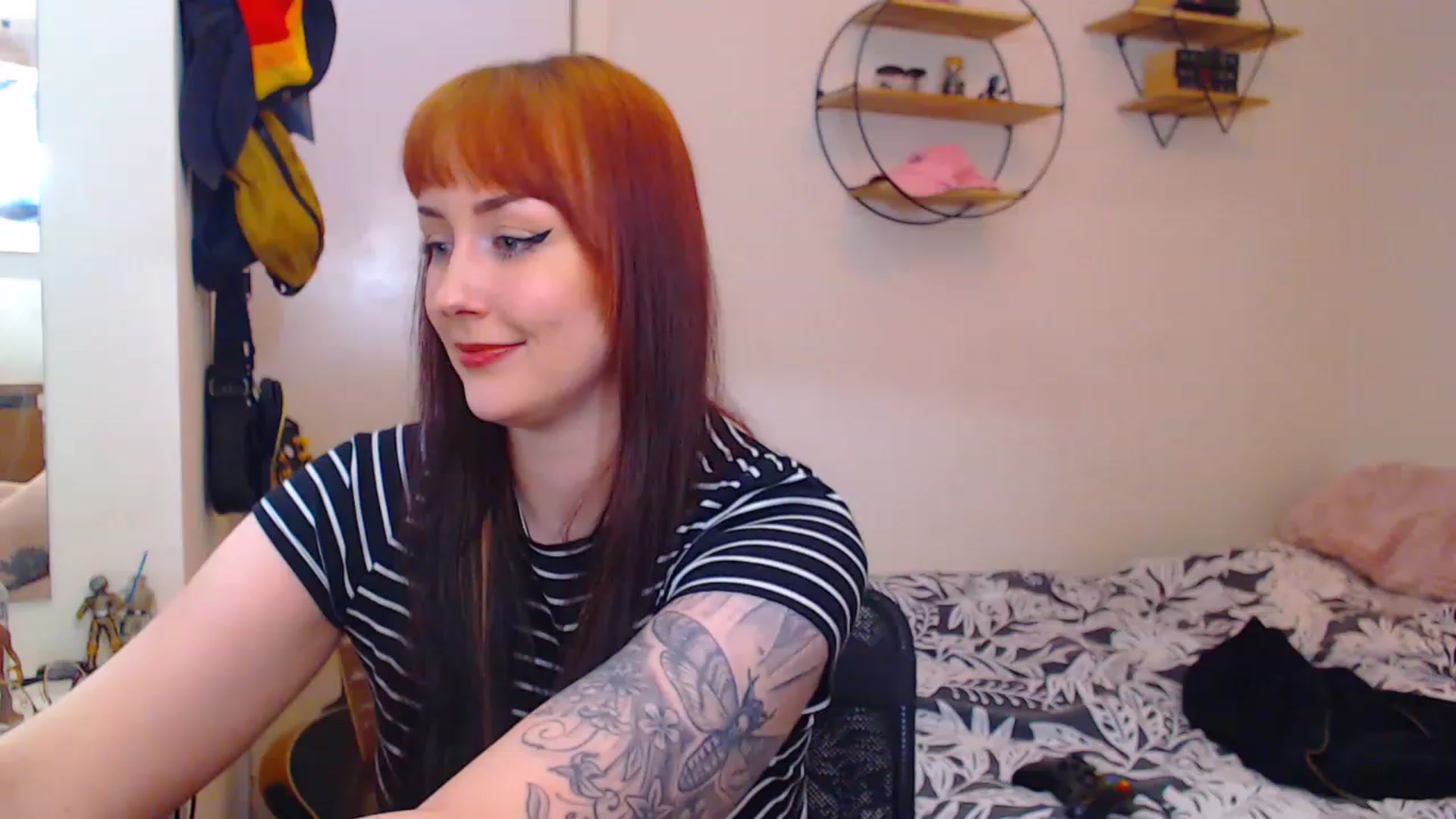Gallery image thumbnail from MsXpertease's myfreecams stream on, 01/03/2023, 21:56 image 14 of 20