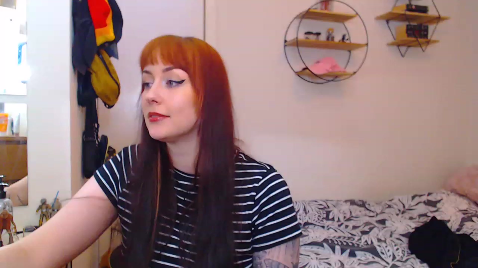 Gallery image thumbnail from MsXpertease's myfreecams stream on, 01/03/2023, 21:56 image 11 of 20