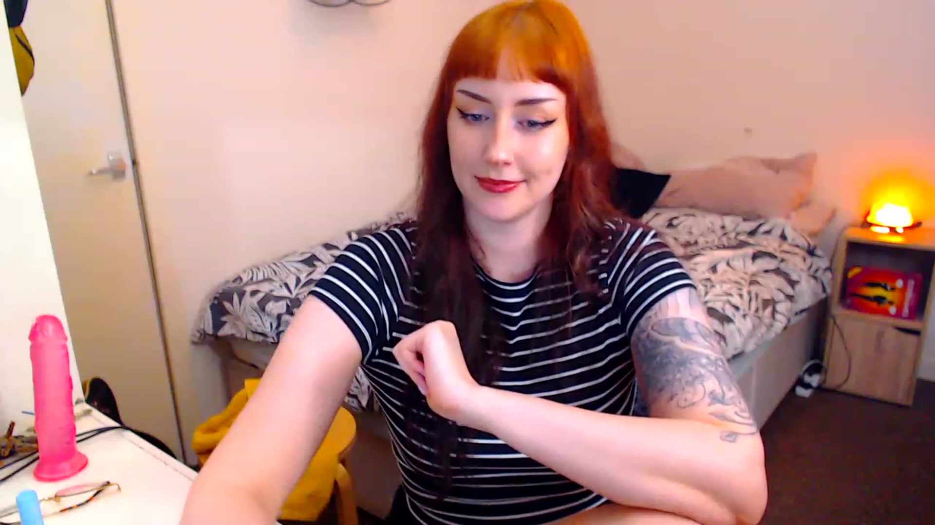 Gallery image thumbnail from MsXpertease's myfreecams stream on, 01/15/2023, 10:15 image 17 of 20