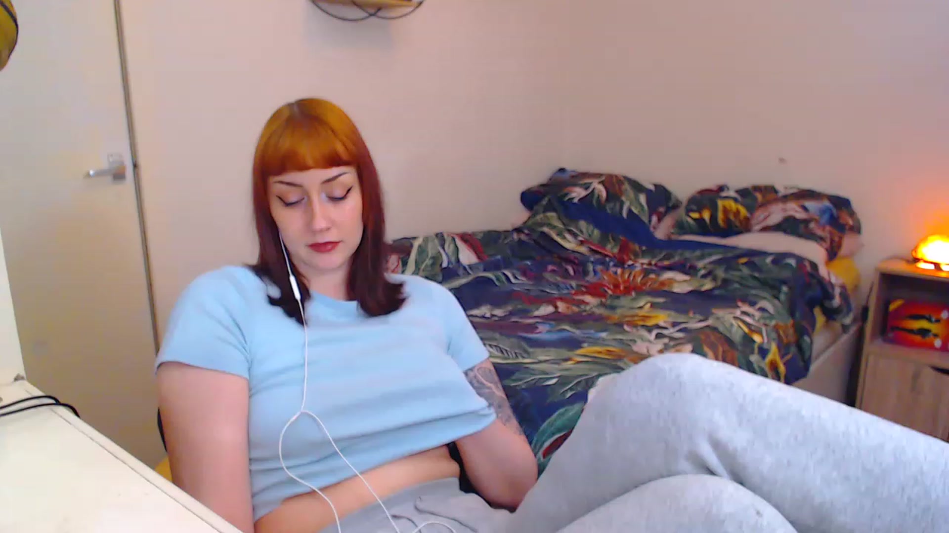 Gallery image thumbnail from MsXpertease's myfreecams stream on, 02/05/2023, 20:30 image 3 of 20