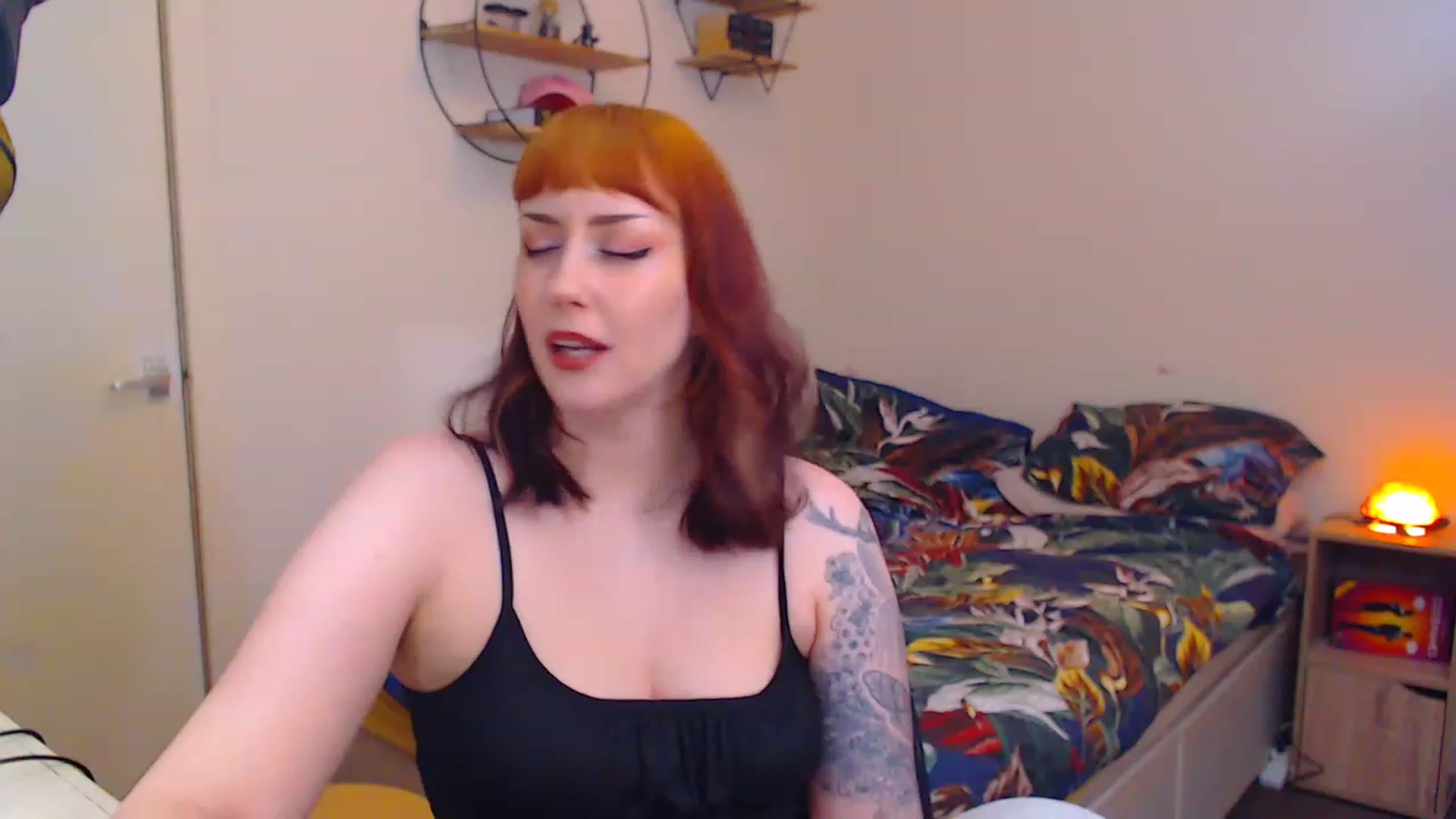 Gallery image thumbnail from MsXpertease's myfreecams stream on, 02/07/2023, 01:22 image 4 of 20