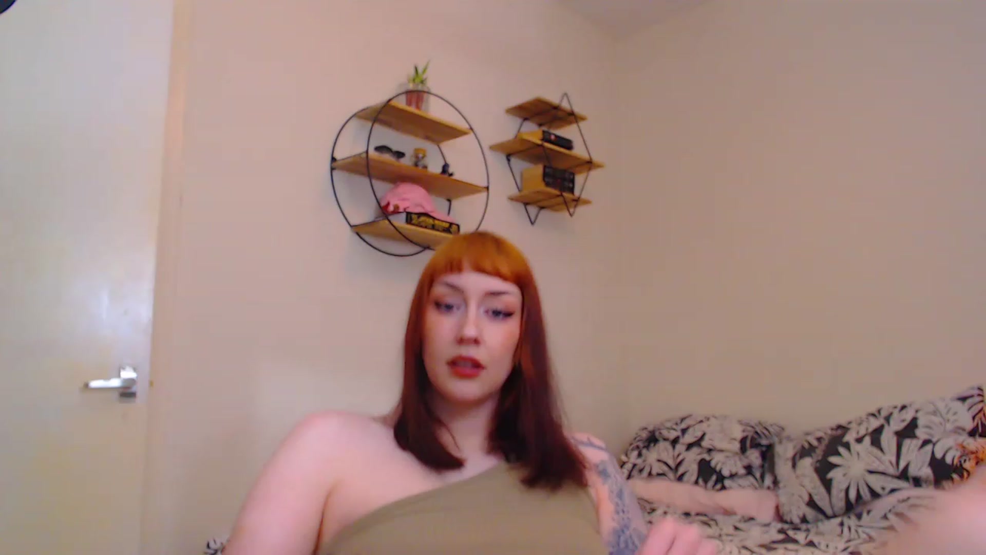 Gallery image thumbnail from MsXpertease's myfreecams stream on, 02/19/2023, 08:18 image 6 of 20