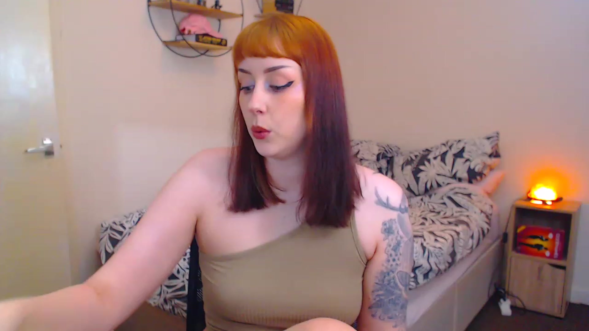 Gallery image thumbnail from MsXpertease's myfreecams stream on, 02/19/2023, 08:18 image 19 of 20