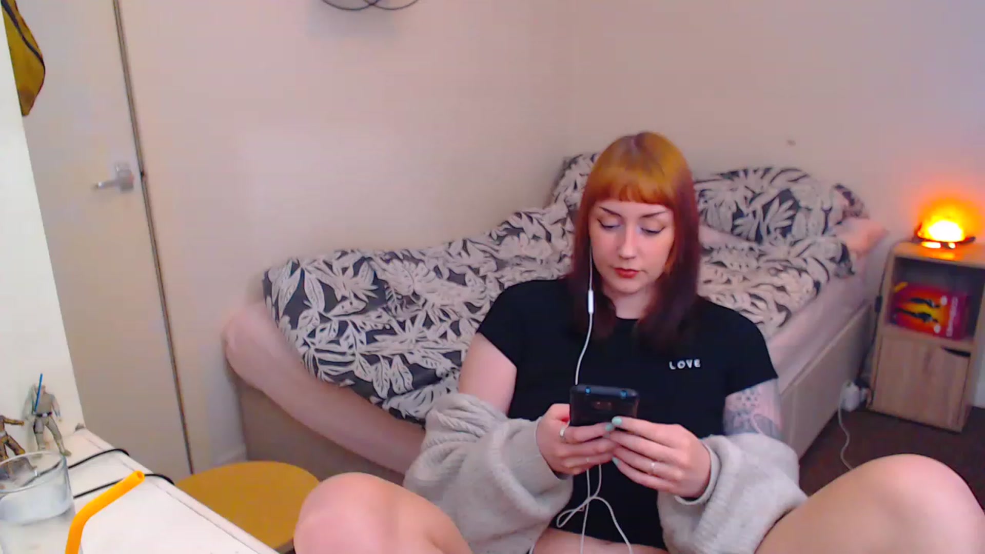 Gallery image thumbnail from MsXpertease's myfreecams stream on, 02/28/2023, 21:55 image 2 of 20