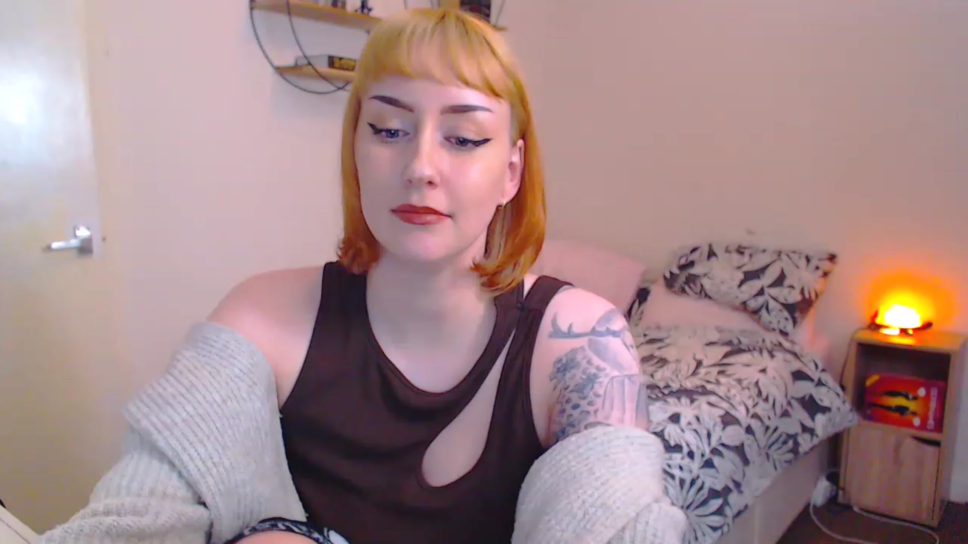 Gallery image thumbnail from MsXpertease's myfreecams stream on, 03/10/2023, 10:36 image 10 of 20