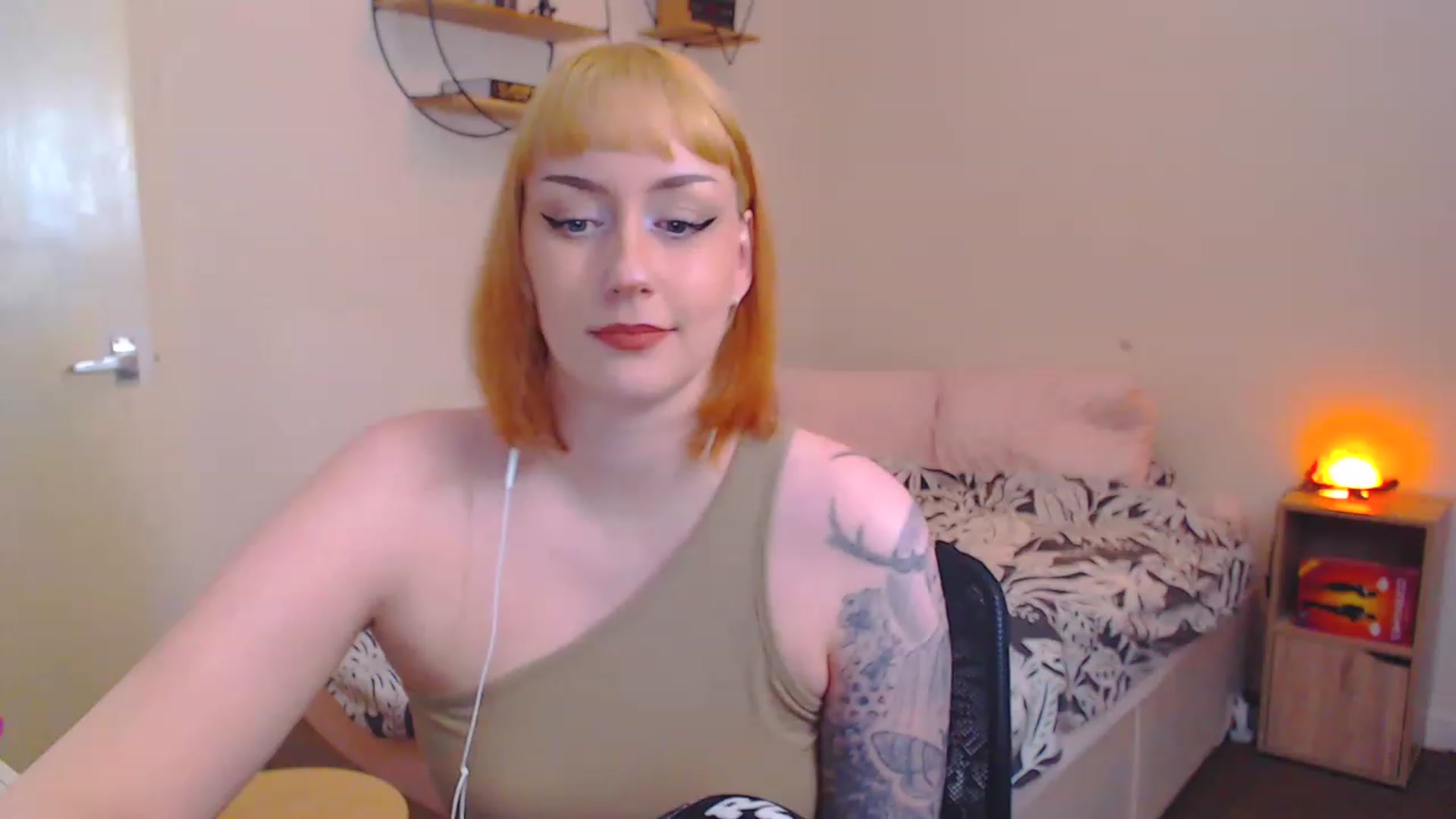 Gallery image thumbnail from MsXpertease's myfreecams stream on, 03/11/2023, 09:30 image 4 of 20