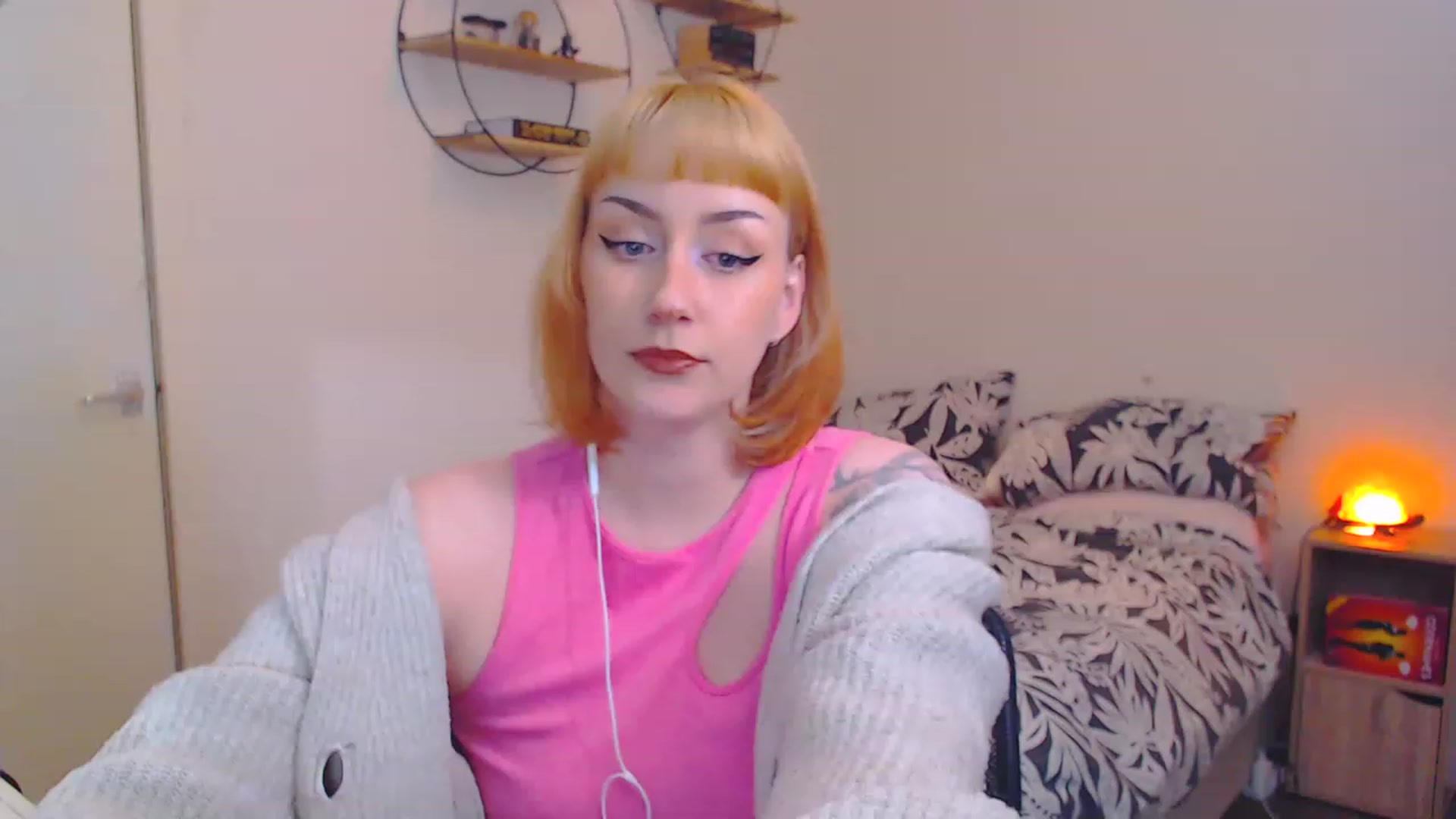 Gallery image thumbnail from MsXpertease's myfreecams stream on, 03/13/2023, 07:42 image 13 of 20