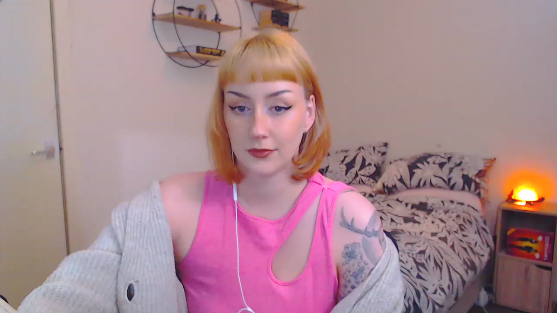 Gallery image thumbnail from MsXpertease's myfreecams stream on, 03/13/2023, 07:42 image 11 of 20