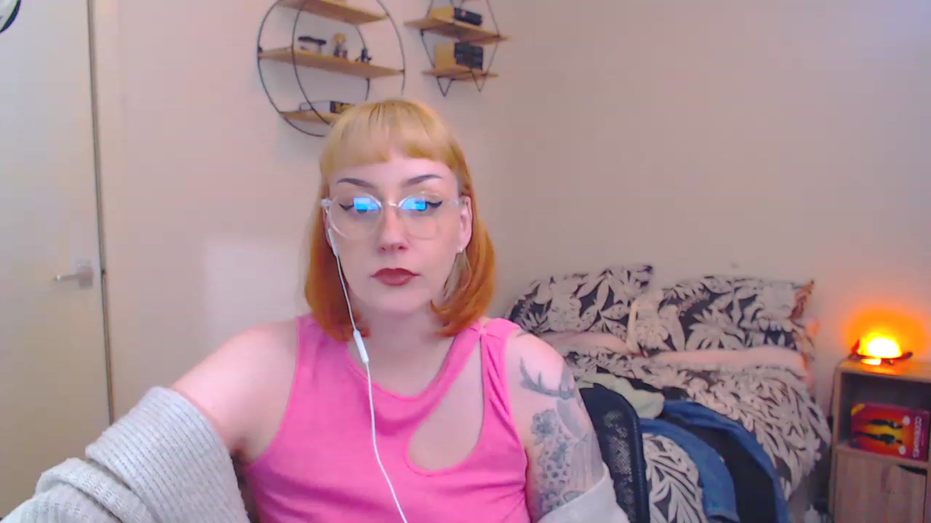 Gallery image thumbnail from MsXpertease's myfreecams stream on, 03/13/2023, 12:03 image 15 of 20