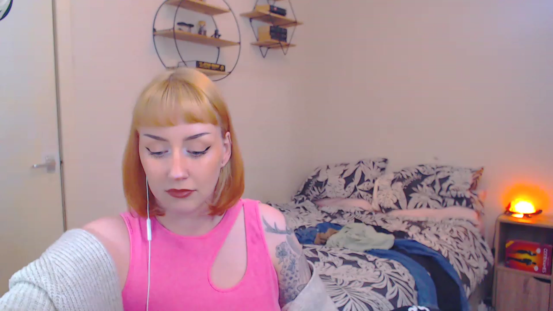 Gallery image thumbnail from MsXpertease's myfreecams stream on, 03/13/2023, 12:03 image 4 of 20