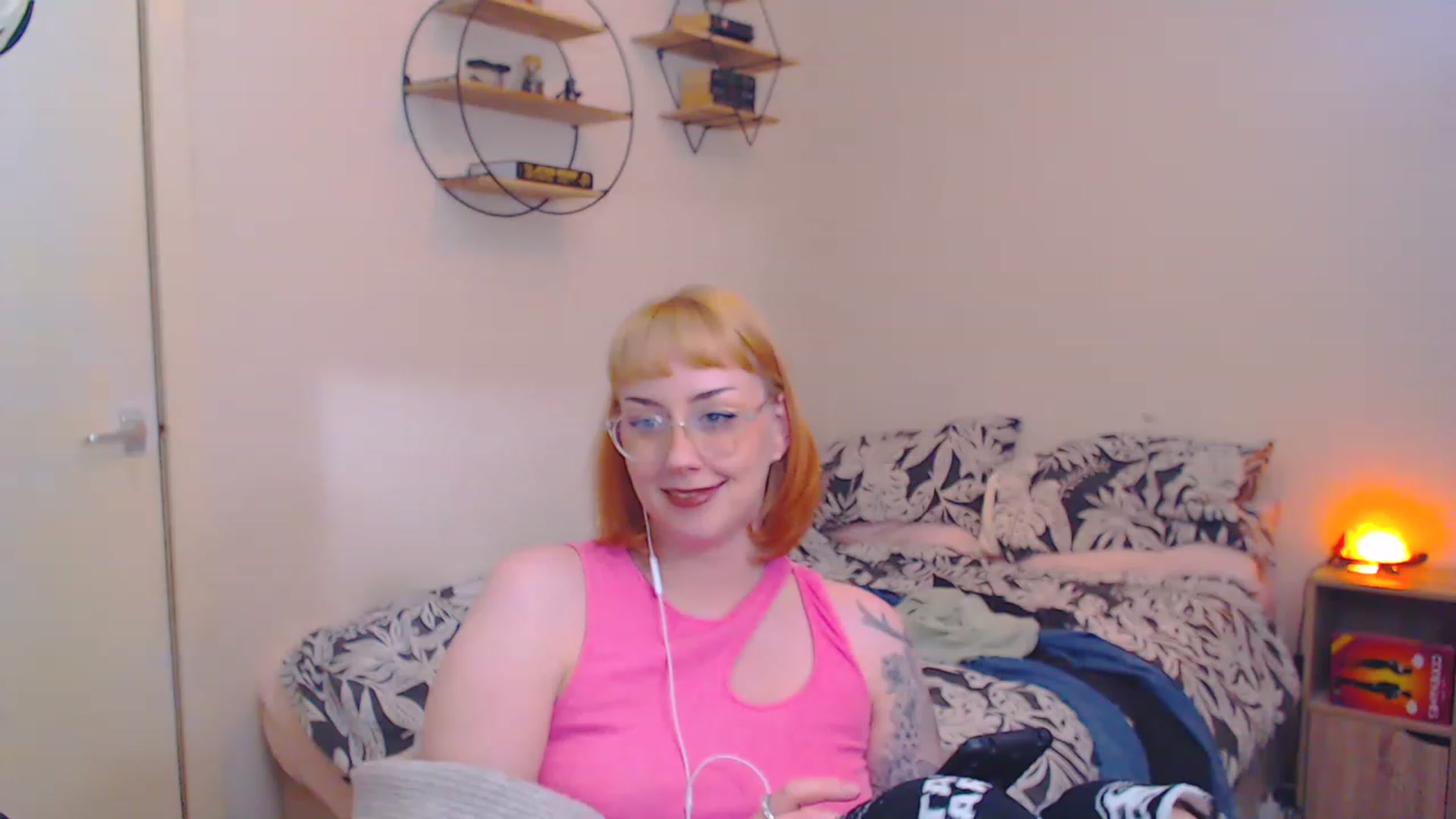 Gallery image thumbnail from MsXpertease's myfreecams stream on, 03/13/2023, 12:03 image 18 of 20