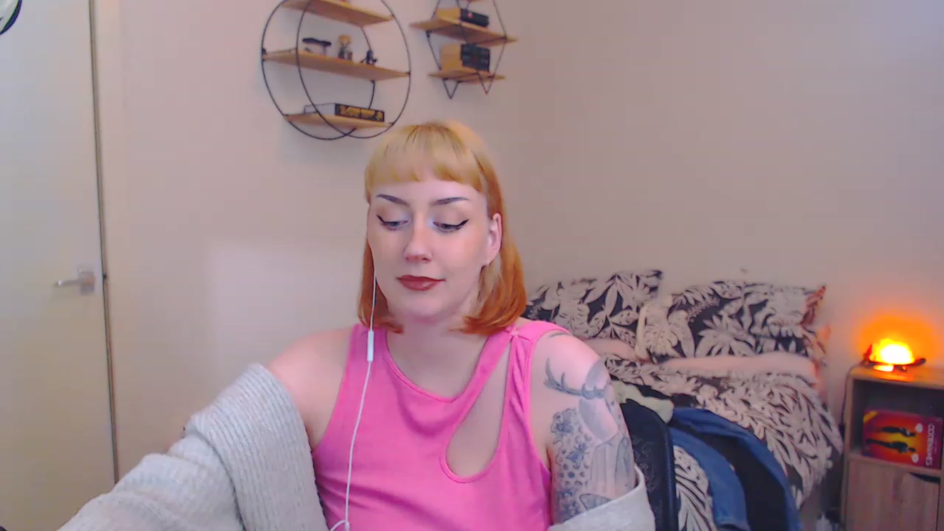 Gallery image thumbnail from MsXpertease's myfreecams stream on, 03/13/2023, 12:03 image 2 of 20