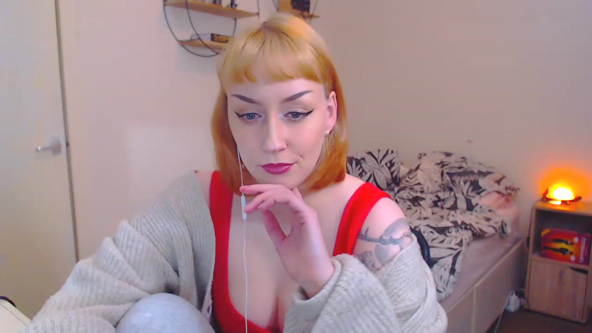 Gallery image thumbnail from MsXpertease's myfreecams stream on, 03/14/2023, 09:08 image 2 of 20