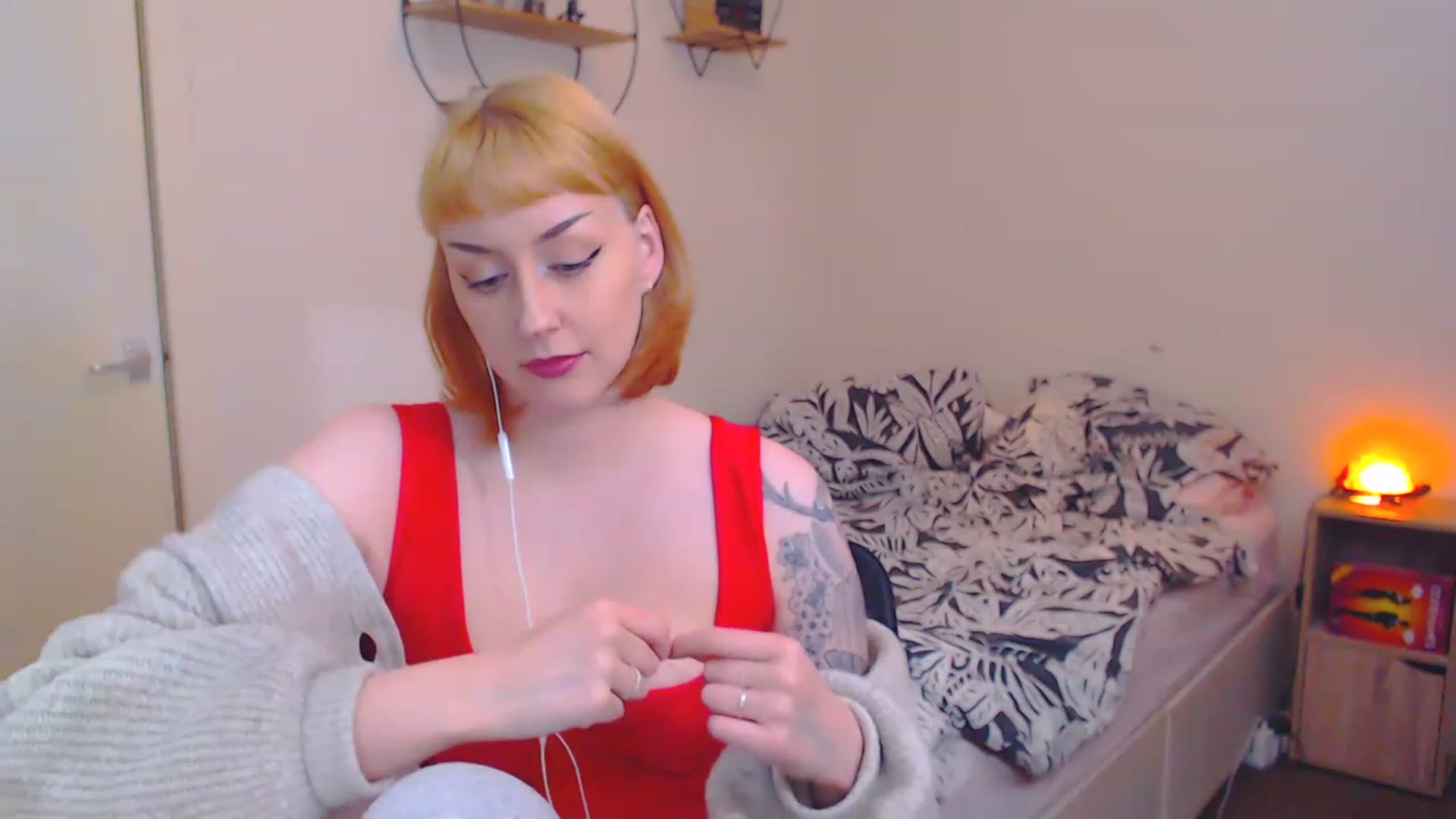 Gallery image thumbnail from MsXpertease's myfreecams stream on, 03/14/2023, 09:08 image 11 of 20
