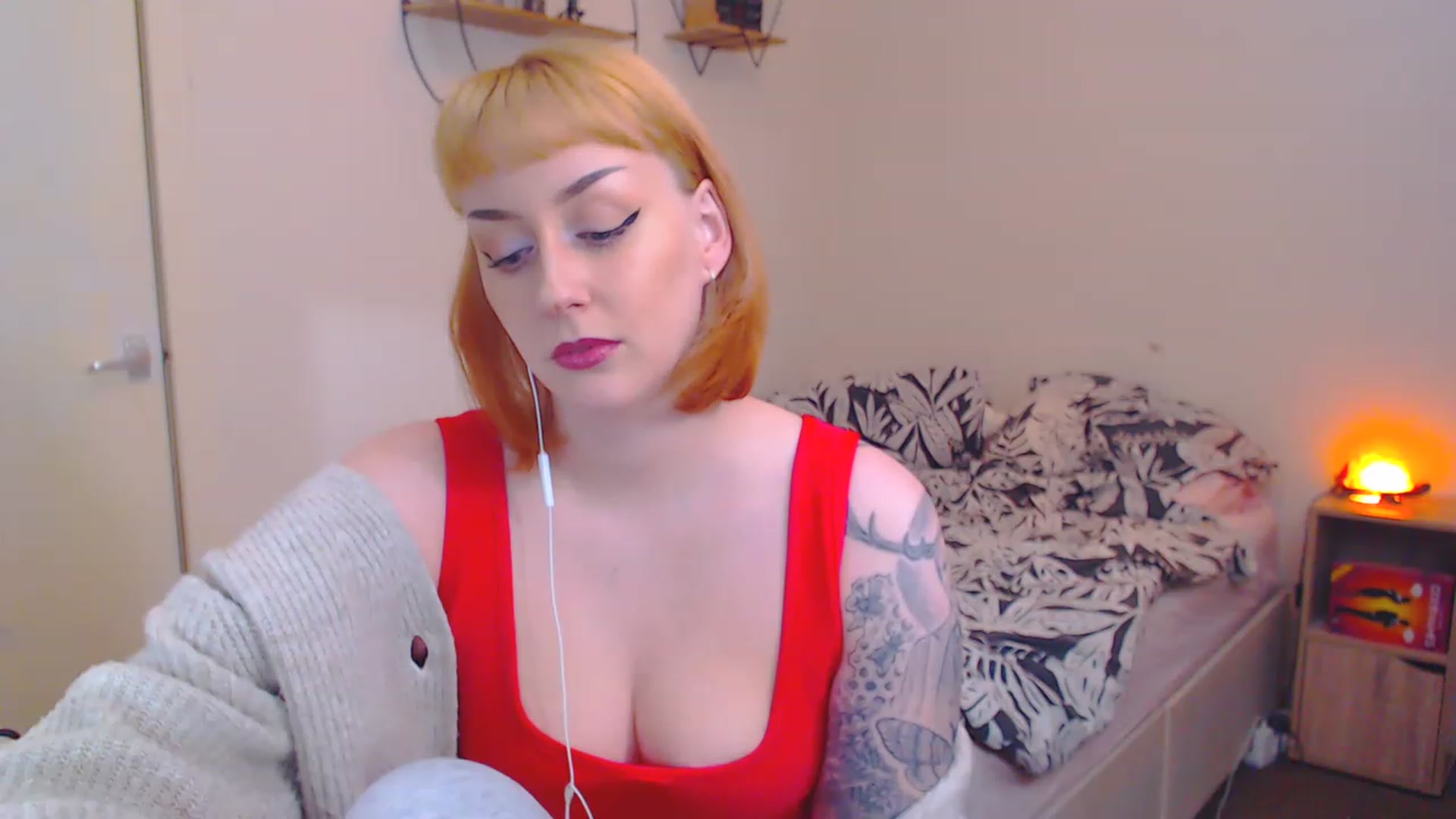 Gallery image thumbnail from MsXpertease's myfreecams stream on, 03/14/2023, 09:08 image 16 of 20