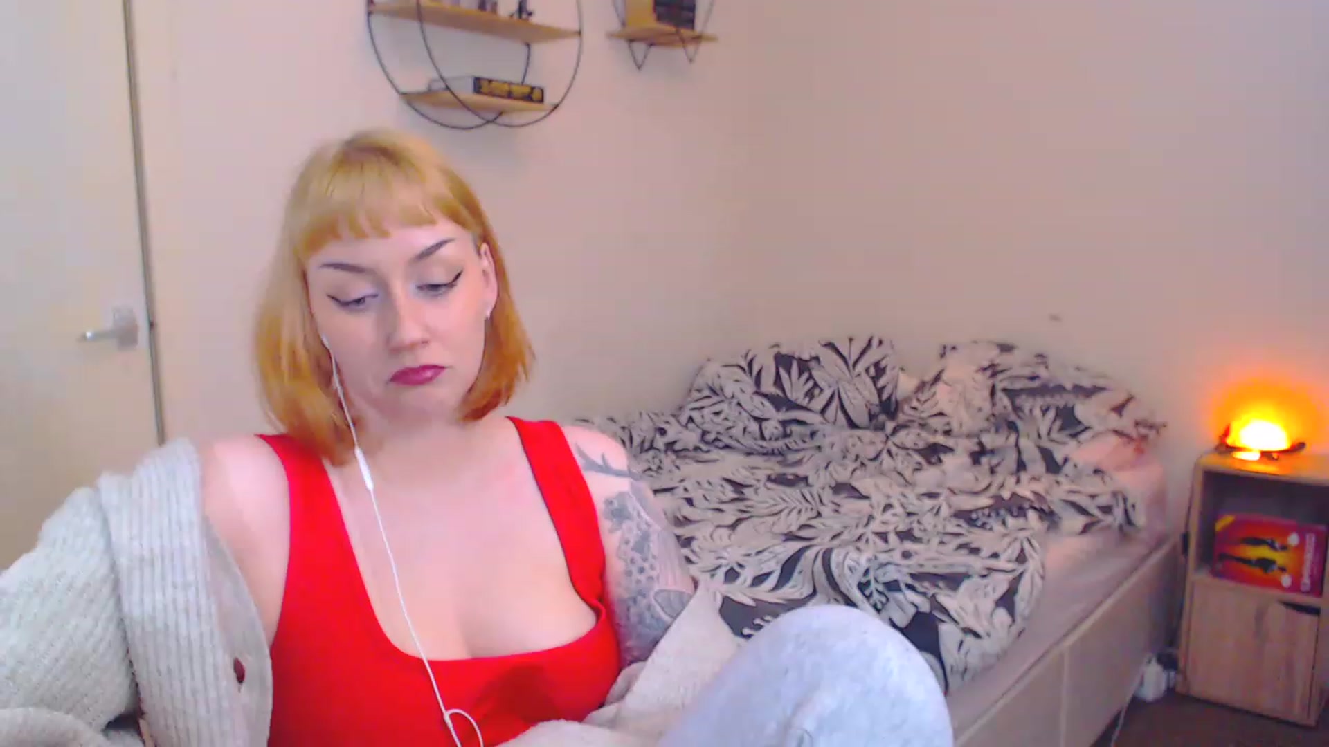 Gallery image thumbnail from MsXpertease's myfreecams stream on, 03/14/2023, 15:13 image 18 of 20