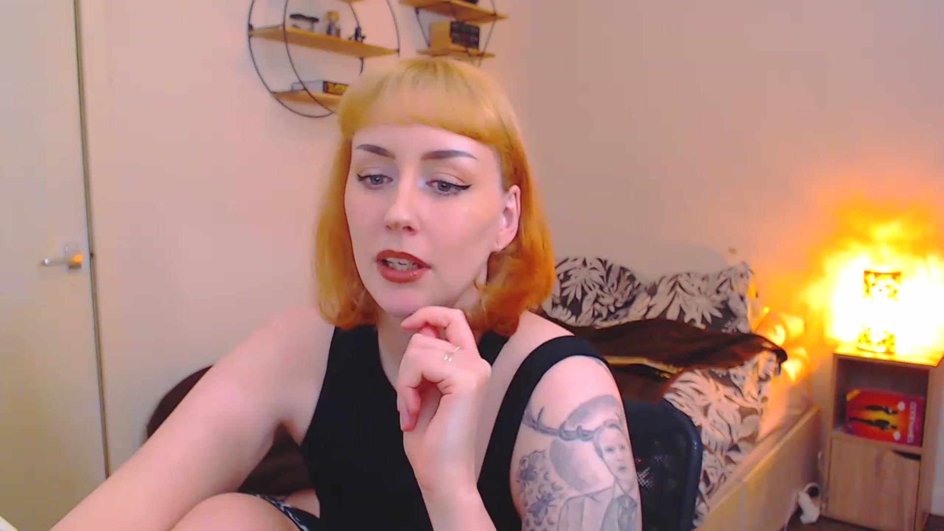 Gallery image thumbnail from MsXpertease's myfreecams stream on, 03/18/2023, 18:28 image 17 of 20