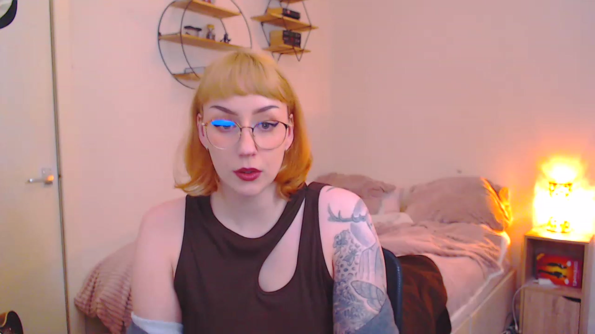 Gallery image thumbnail from MsXpertease's myfreecams stream on, 03/22/2023, 16:01 image 9 of 20