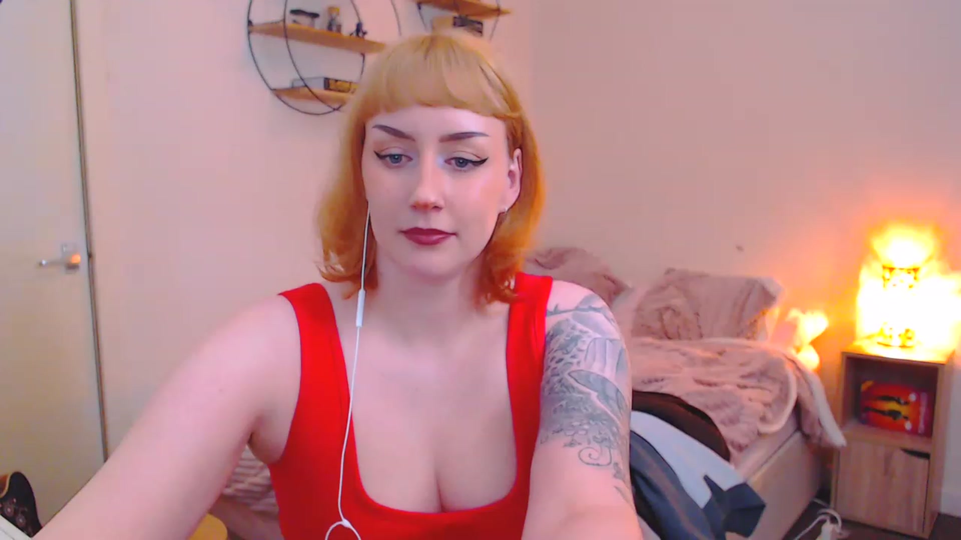 Gallery image thumbnail from MsXpertease's myfreecams stream on, 03/22/2023, 19:10 image 15 of 20