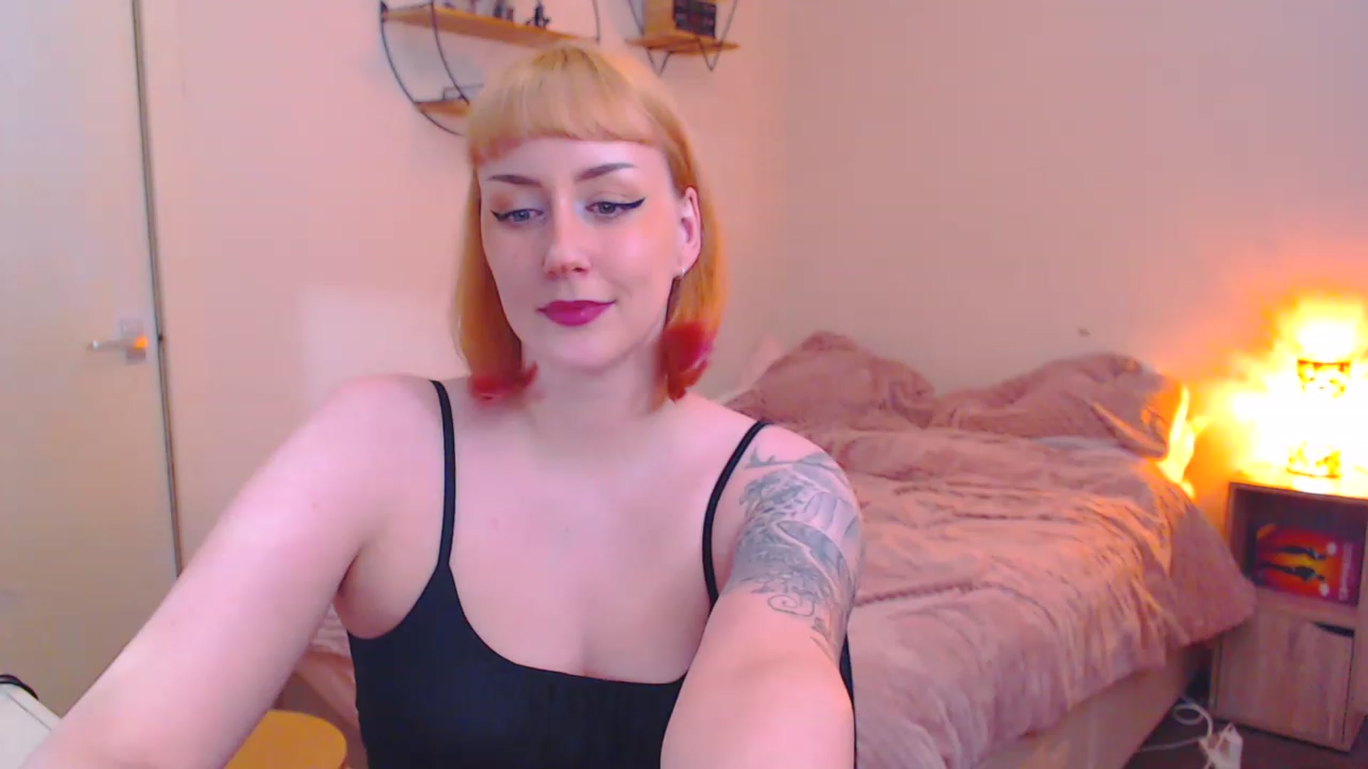 Gallery image thumbnail from MsXpertease's myfreecams stream on, 03/27/2023, 03:33 image 9 of 20