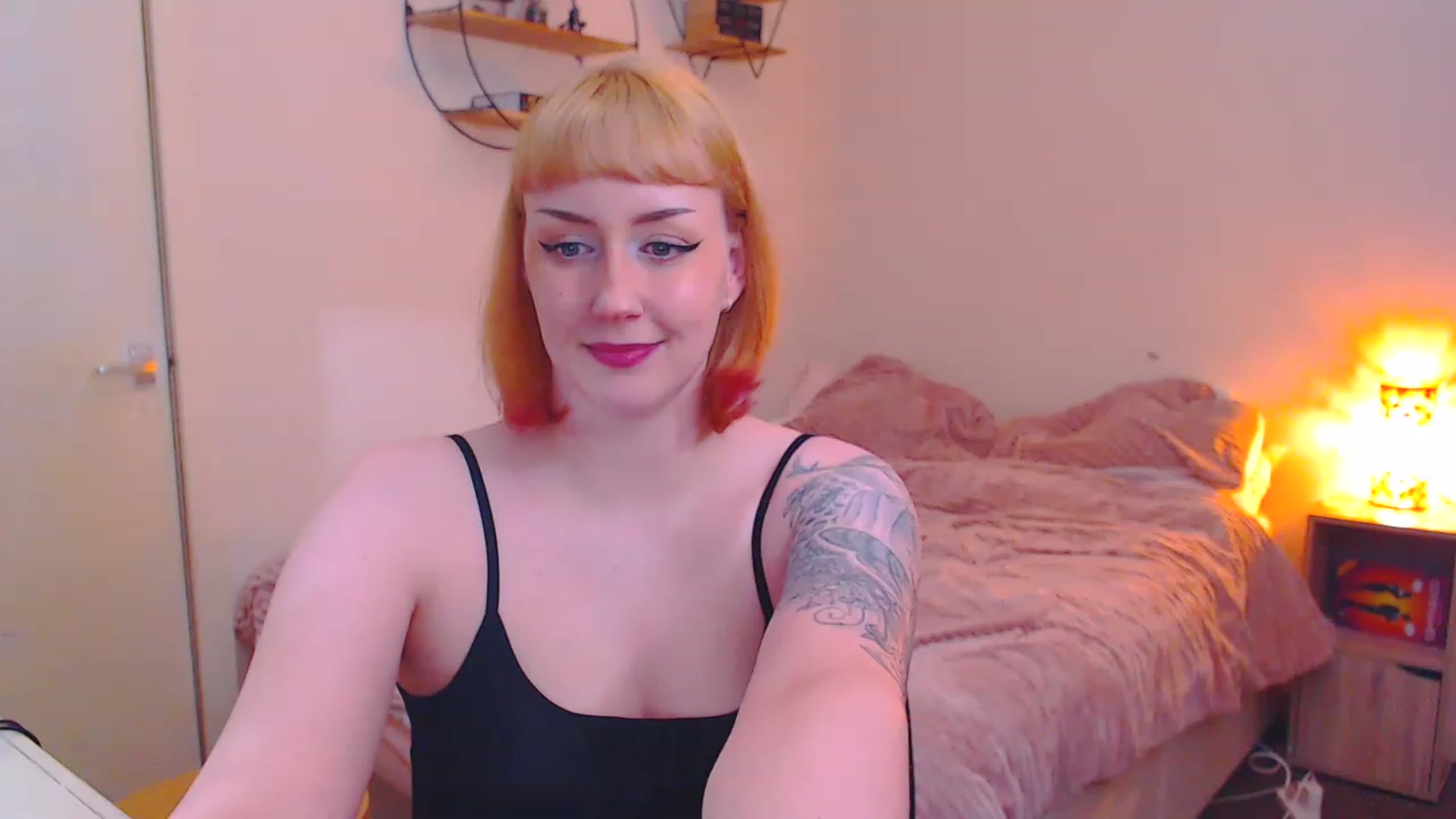 Gallery image thumbnail from MsXpertease's myfreecams stream on, 03/27/2023, 03:33 image 5 of 20